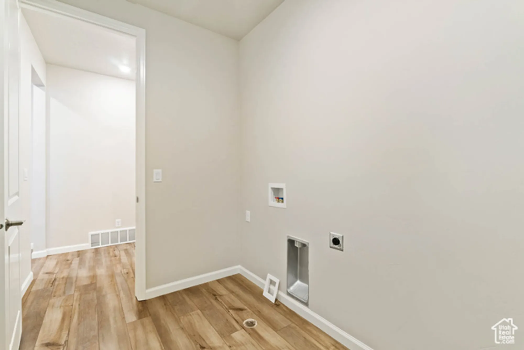 Property Slideshow image 17 of 32 | 11662 s gannet way # 580, South Jordan, UT, 84009