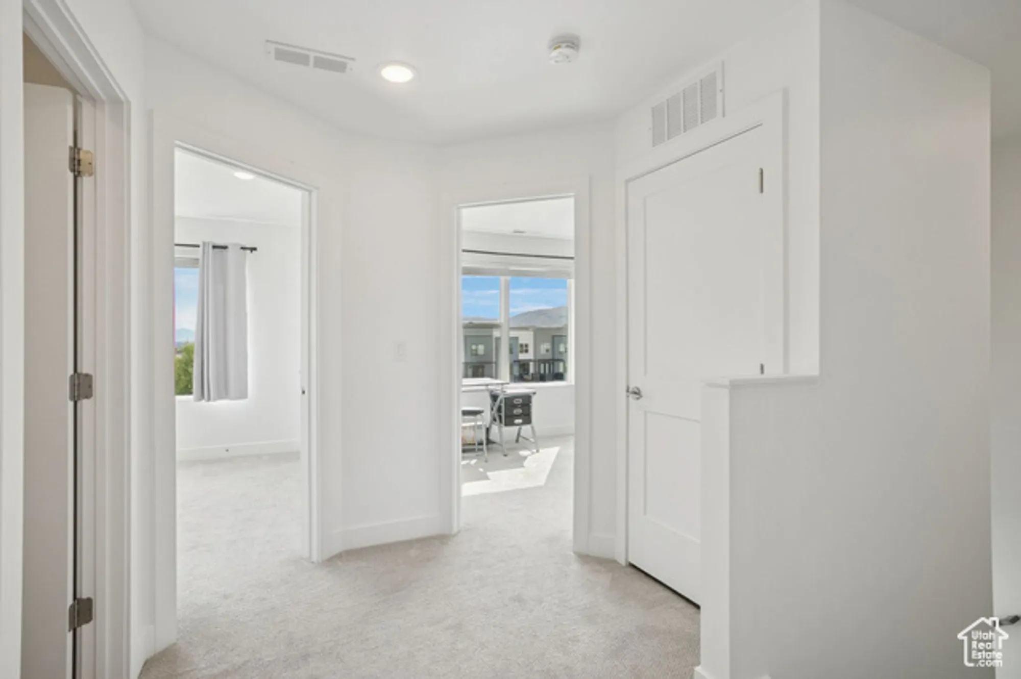 Property Slideshow image 13 of 31 | 6192 w south jordan pkwy, South Jordan, UT, 84009