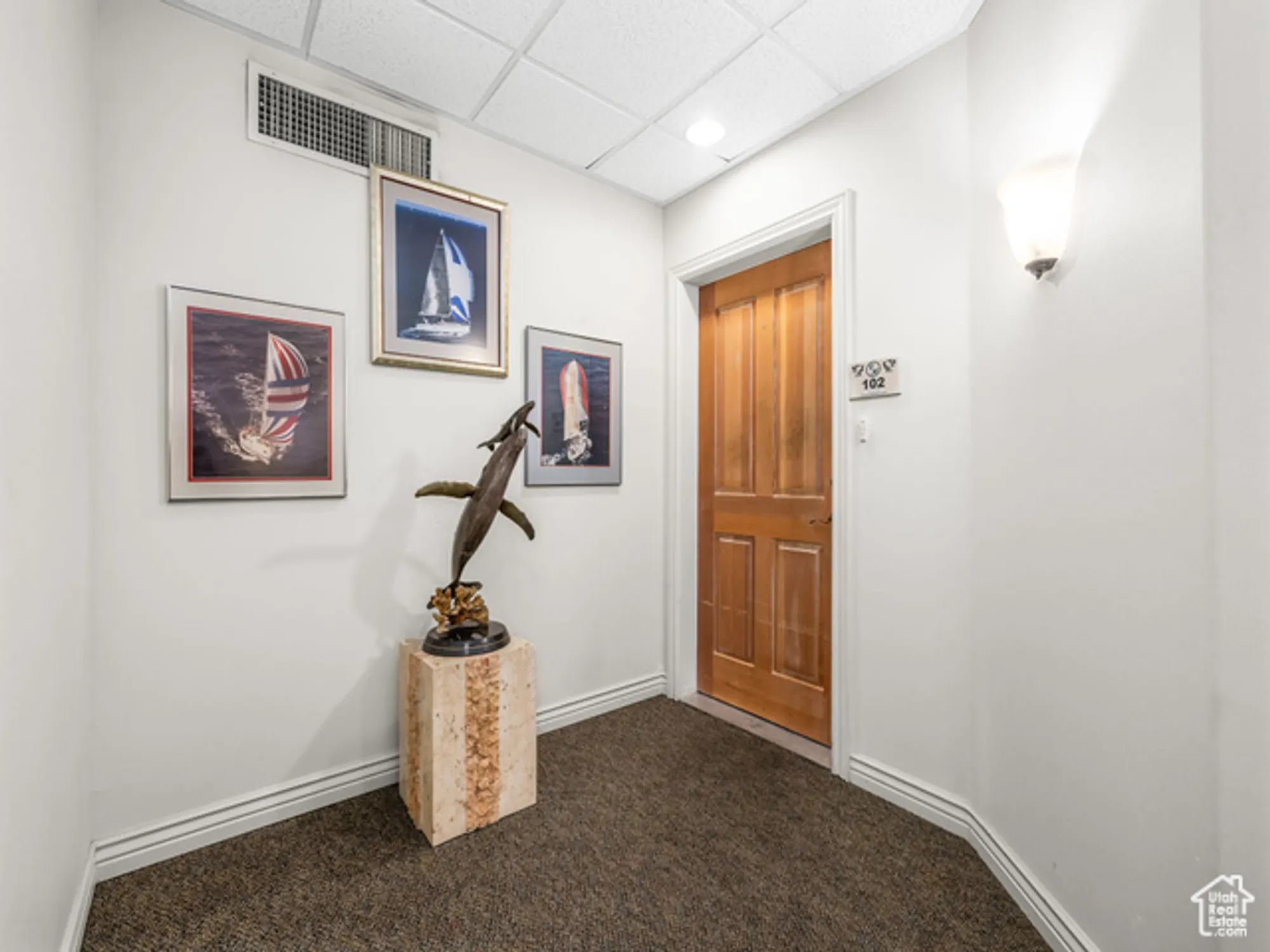 Property Slideshow image 2 of 23 | 11085 s grape arbor pl 102, Sandy, UT, 84070