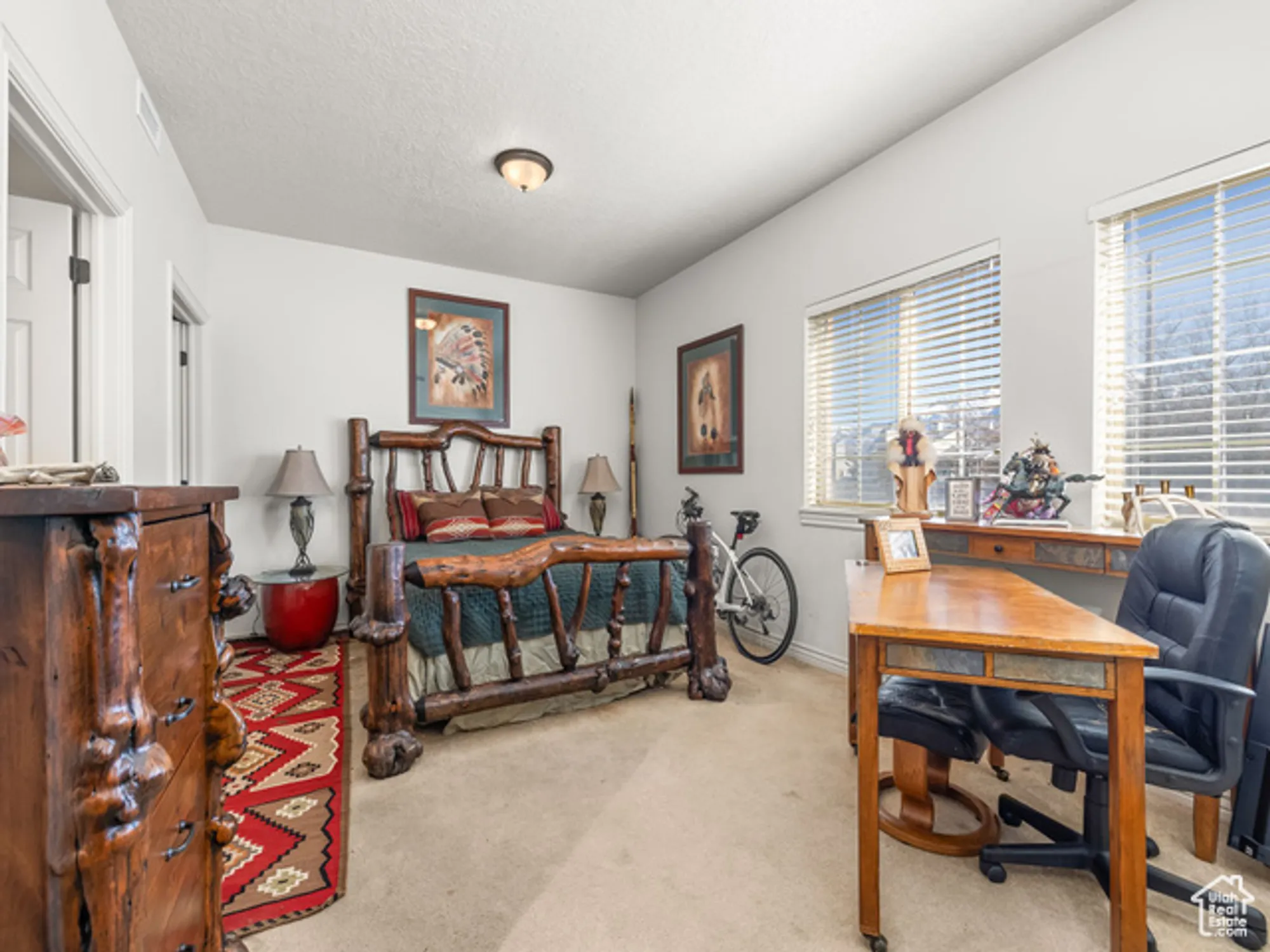 Property Slideshow image 9 of 23 | 11085 s grape arbor pl 102, Sandy, UT, 84070