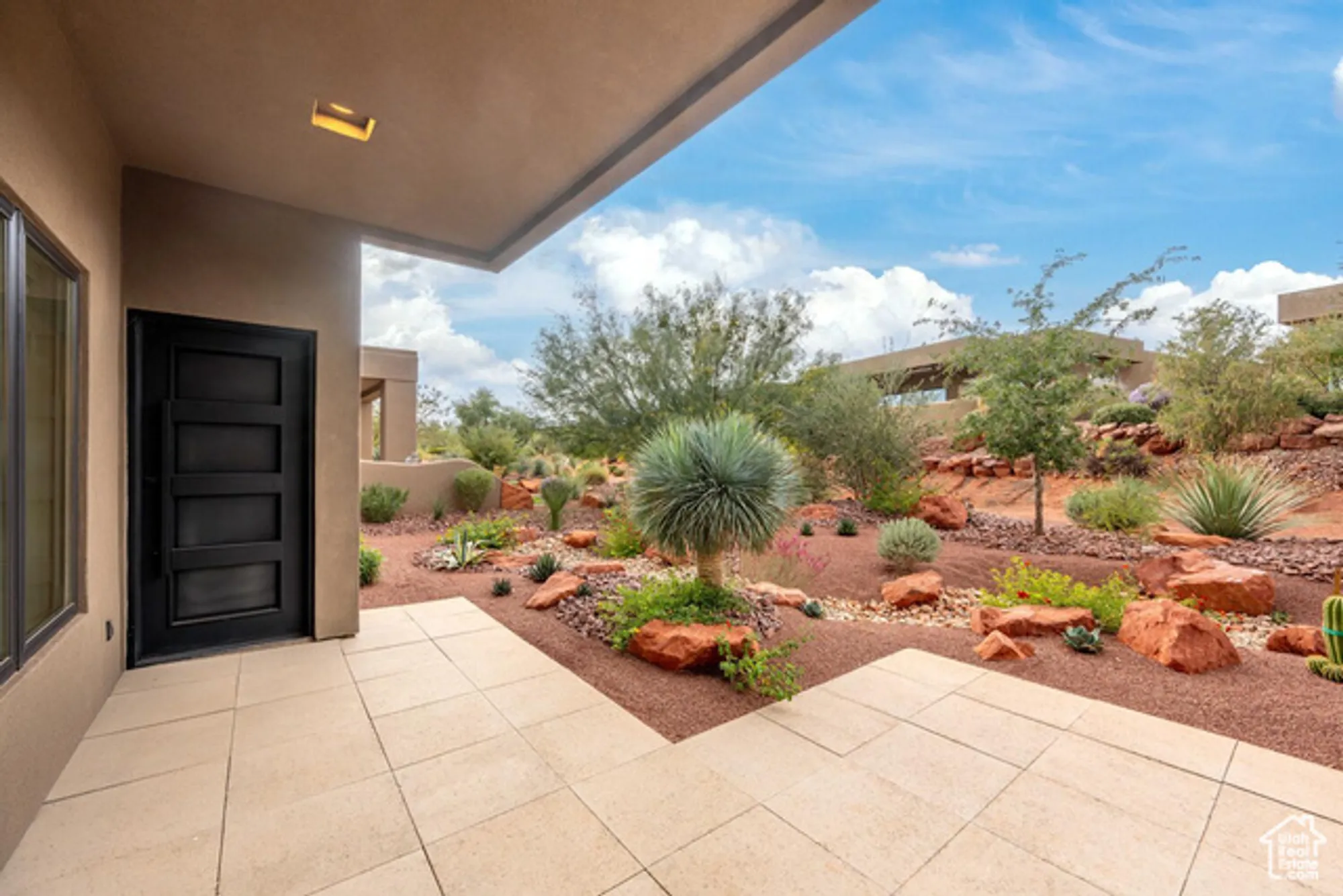 Property Slideshow image 31 of 34 | 2085 n tuweap dr unit 32, St George, UT, 84770