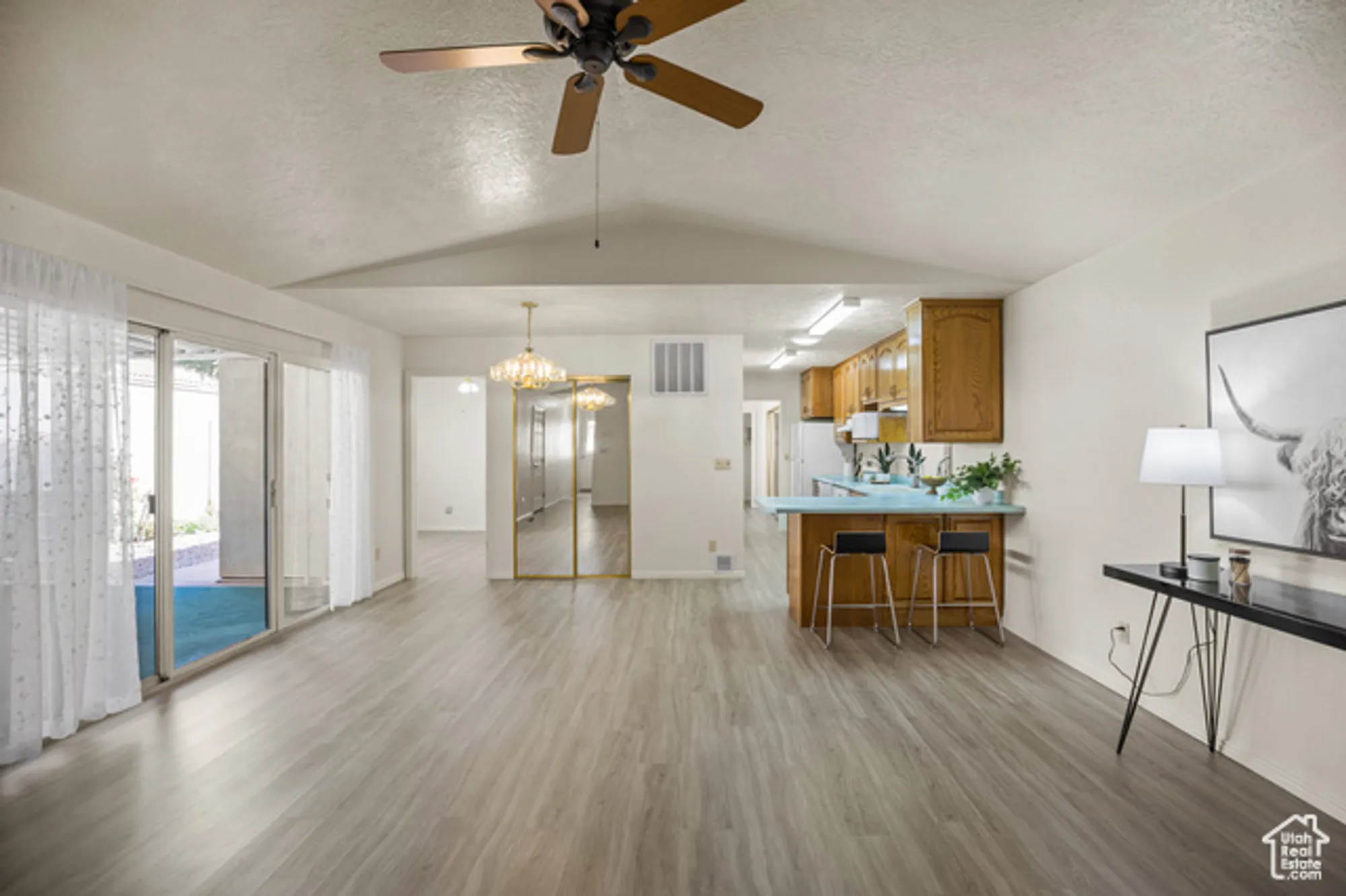 Property Slideshow image 3 of 30 | 1331 n dixie downs rd unit 112, St George, UT, 84770