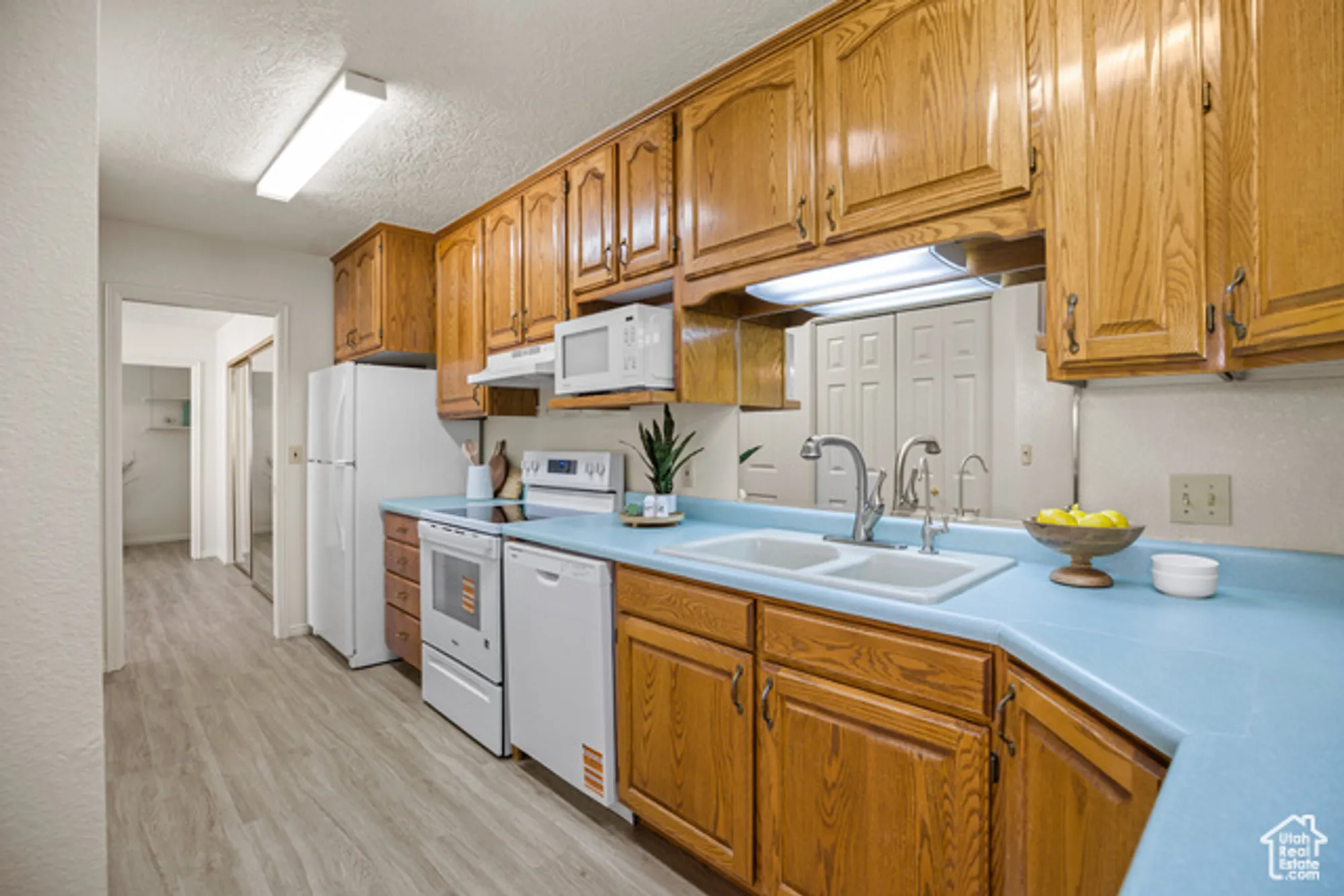 Property Slideshow image 4 of 30 | 1331 n dixie downs rd unit 112, St George, UT, 84770