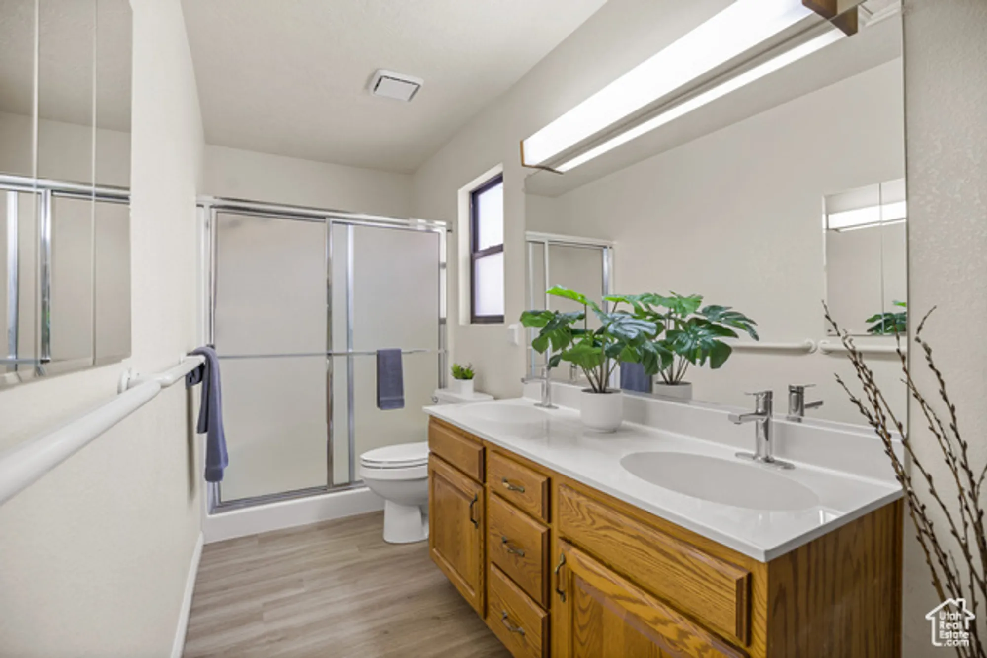 Property Slideshow image 6 of 30 | 1331 n dixie downs rd unit 112, St George, UT, 84770