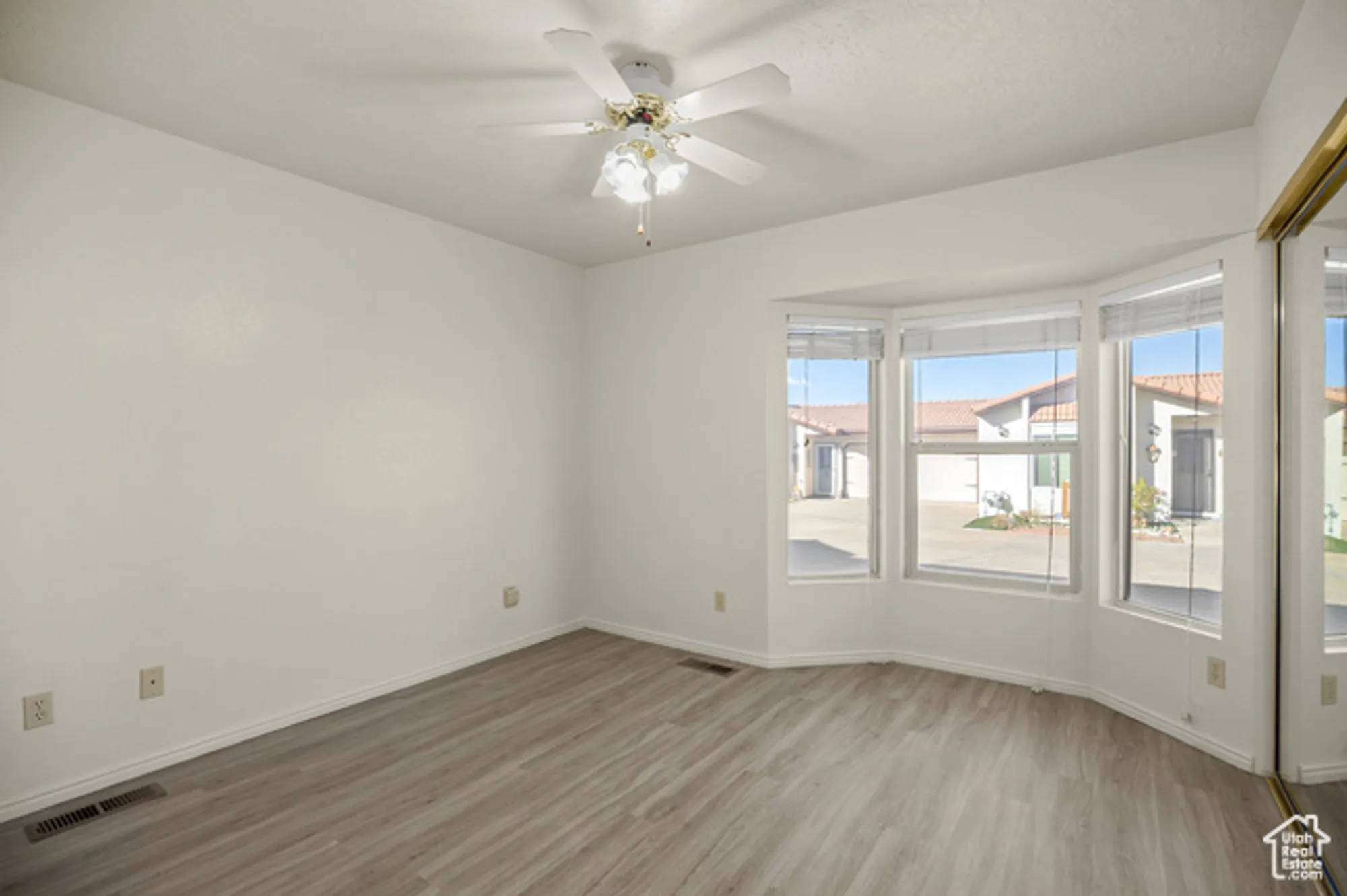 Property Slideshow image 12 of 30 | 1331 n dixie downs rd unit 112, St George, UT, 84770