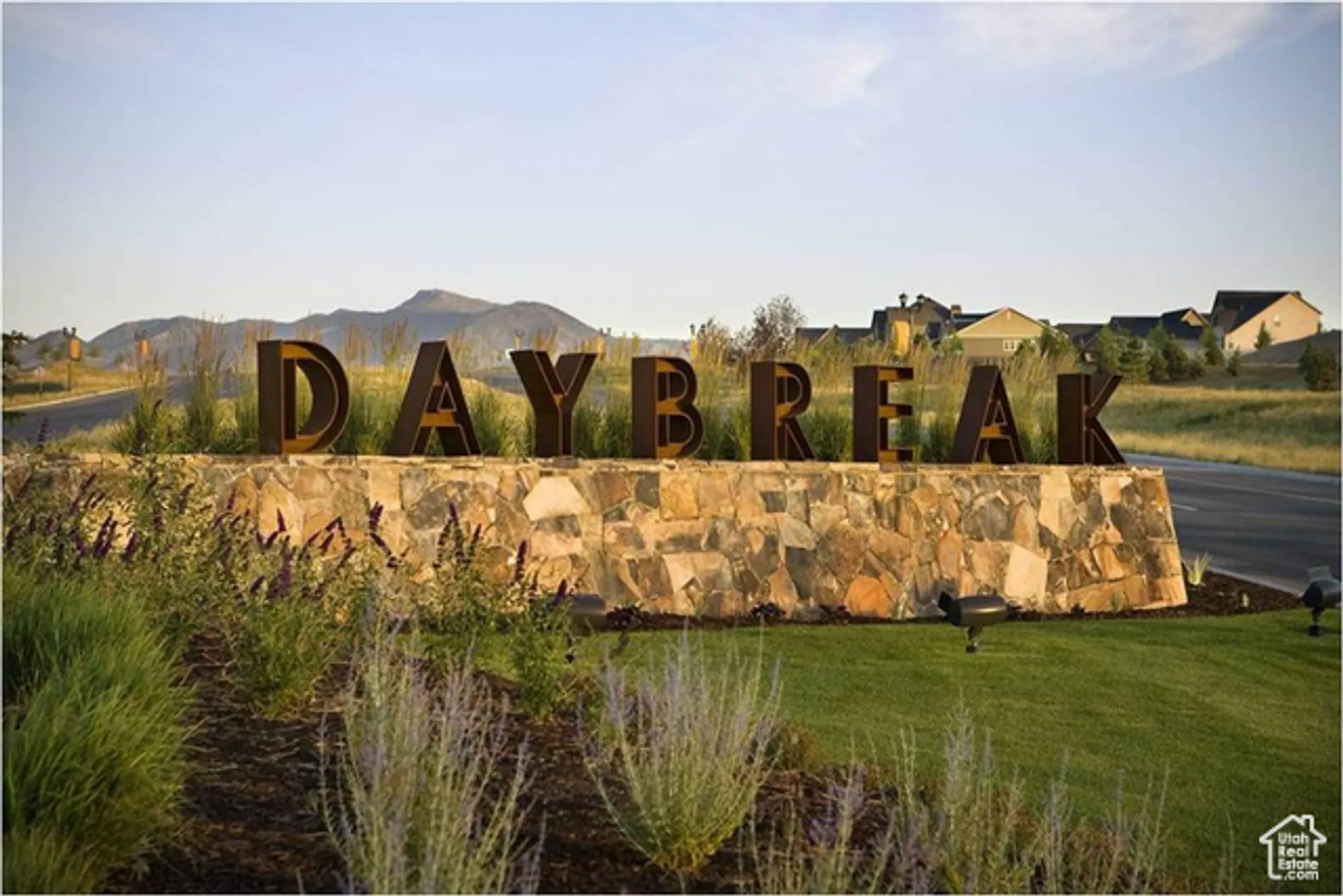 Property Slideshow image 15 of 21 | 5072 w rambutan way # 123, South Jordan, UT, 84009