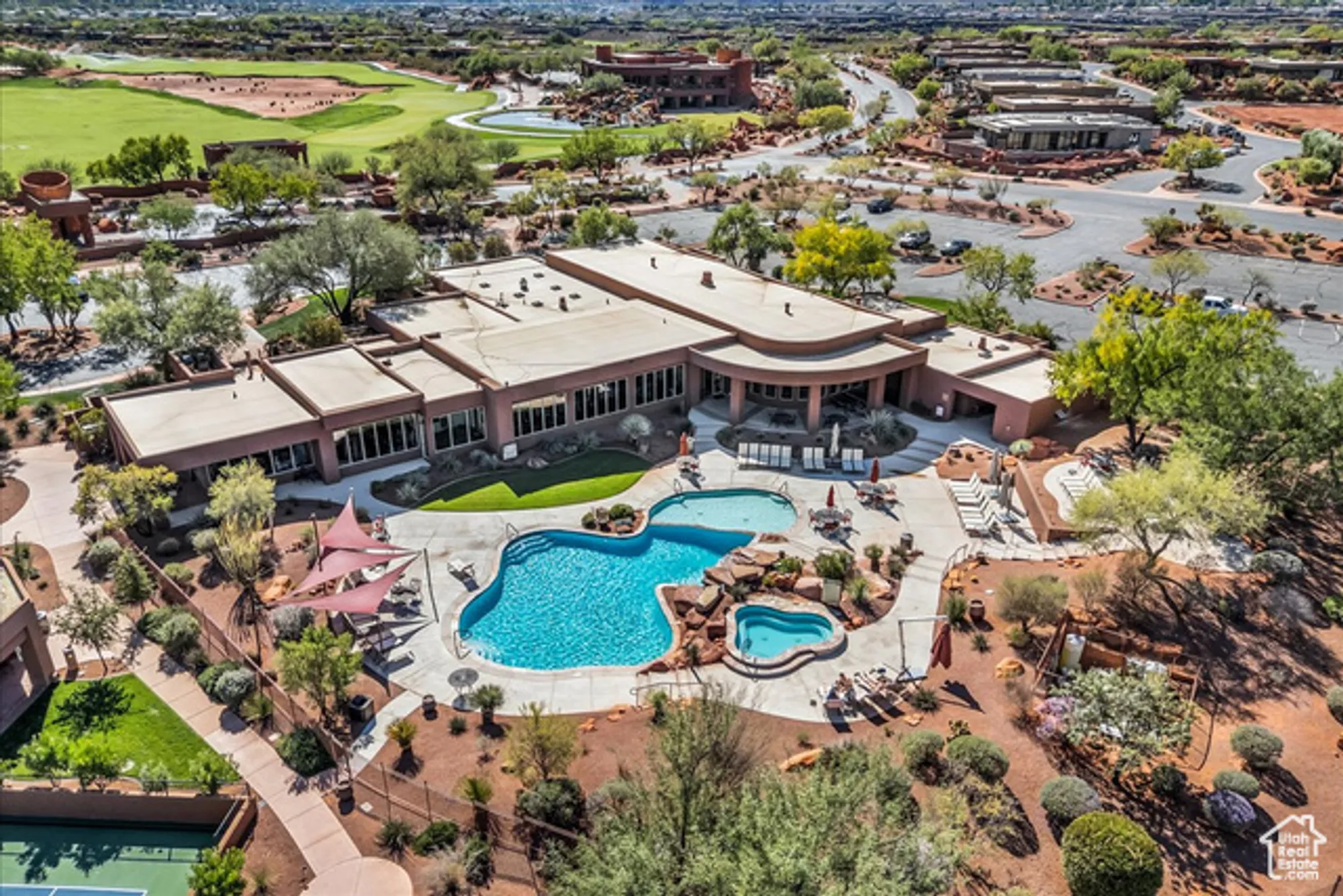 Property Slideshow image 37 of 40 | 2331 w entrada trl unit 106, St George, UT, 84770