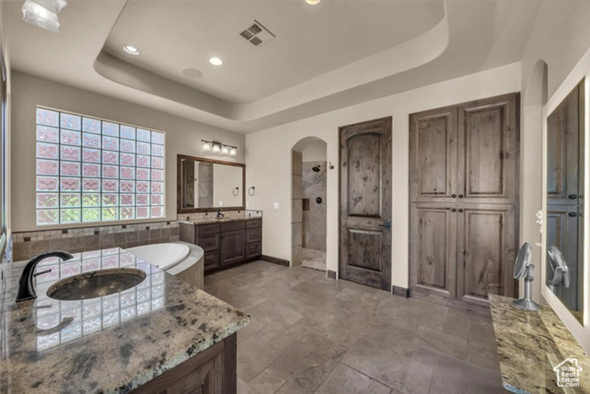 Property Slideshow image 20 of 40 | 2331 w entrada trl unit 106, St George, UT, 84770