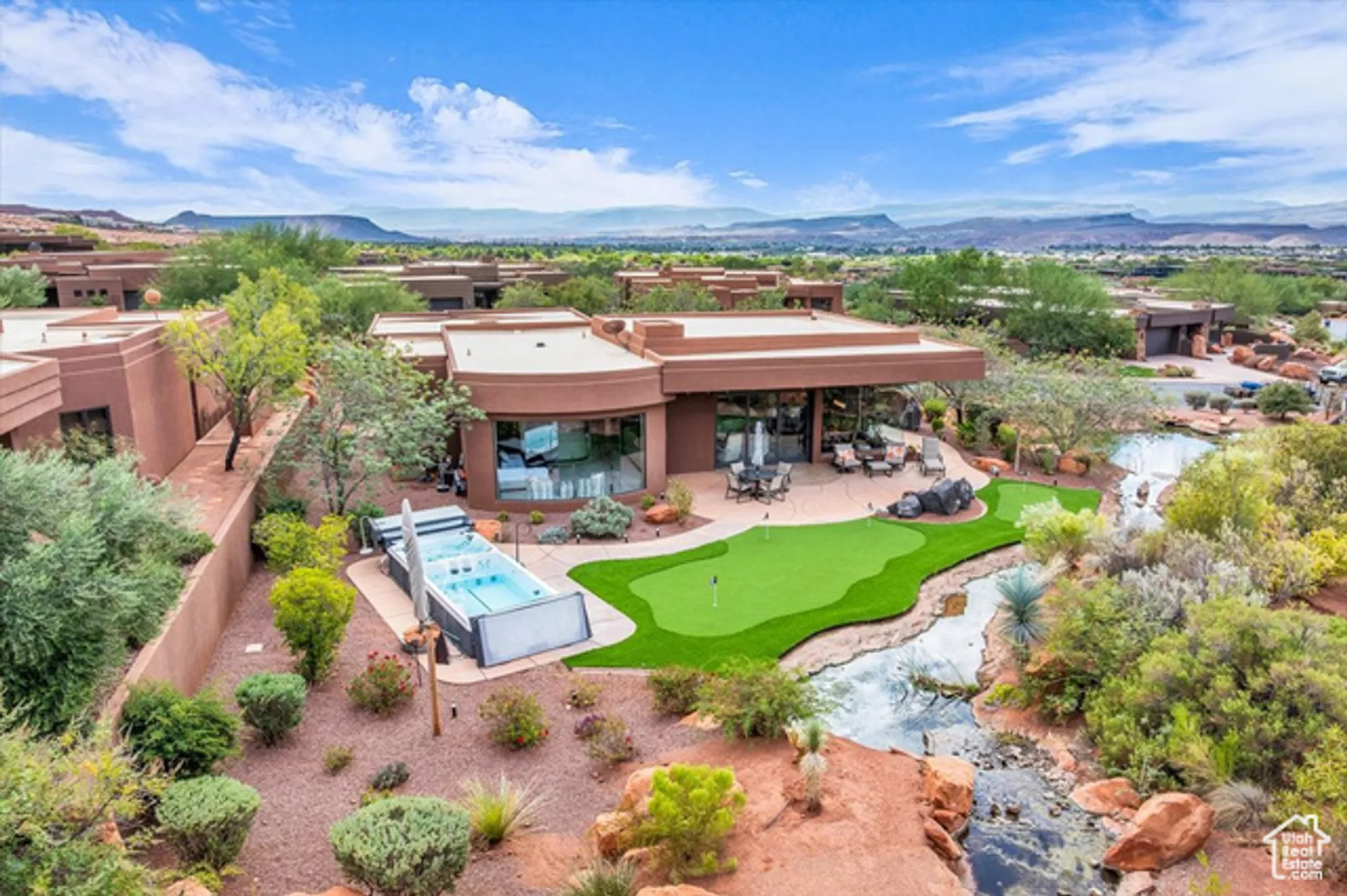 Property Slideshow image 3 of 40 | 2331 w entrada trl unit 106, St George, UT, 84770