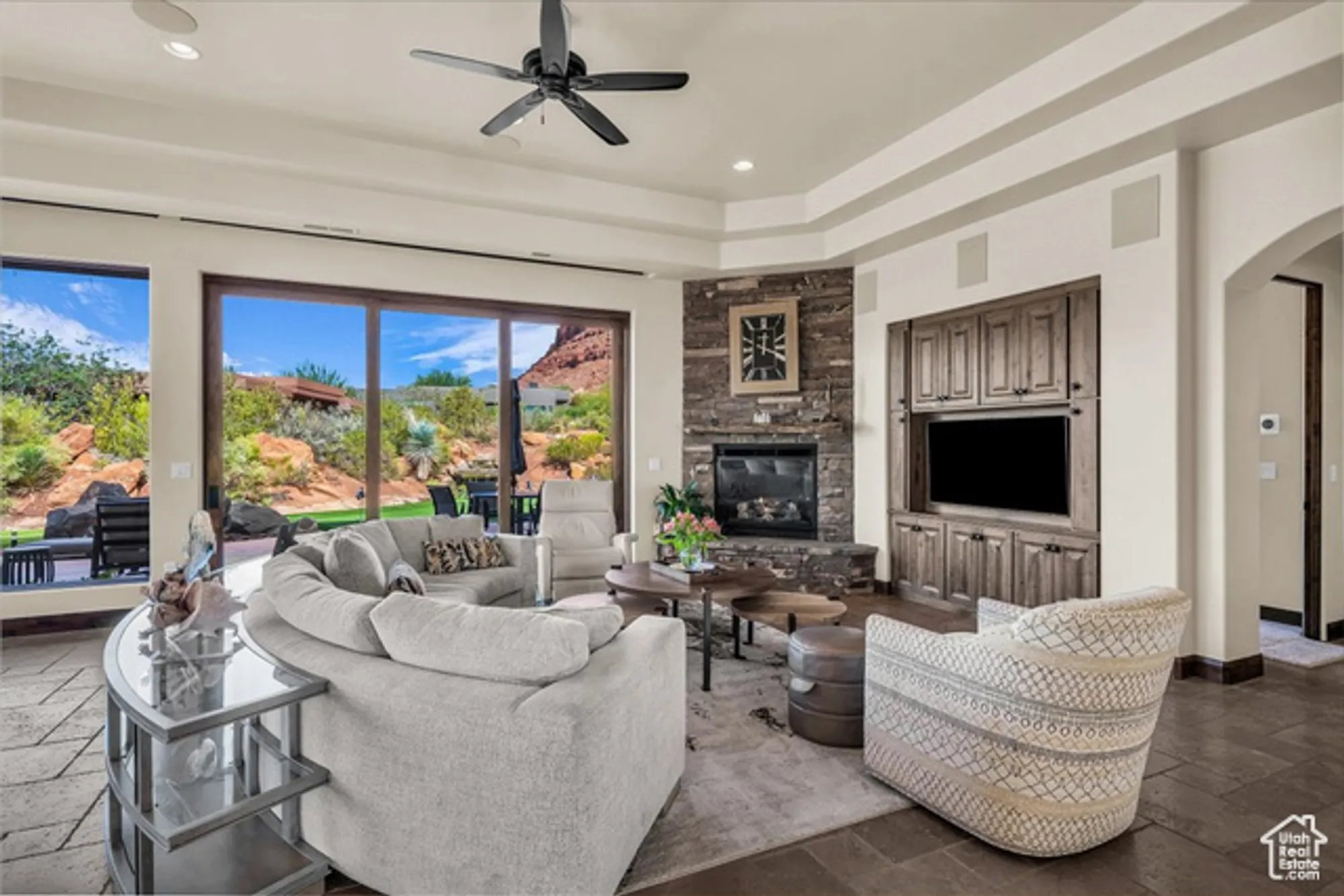 Property Slideshow image 7 of 40 | 2331 w entrada trl unit 106, St George, UT, 84770