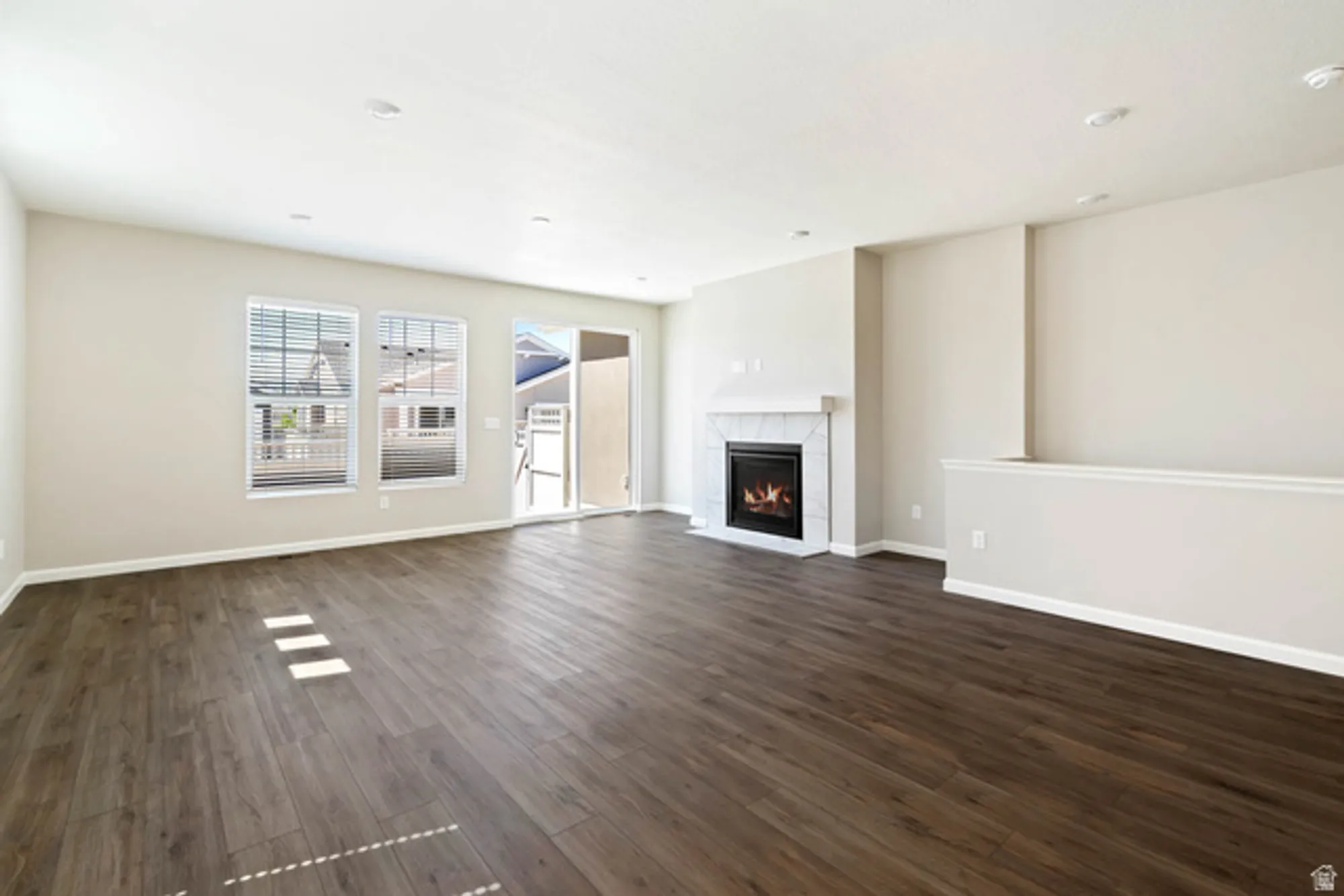 Property Slideshow image 9 of 24 | 11727 s willow walk dr # 597, South Jordan, UT, 84009