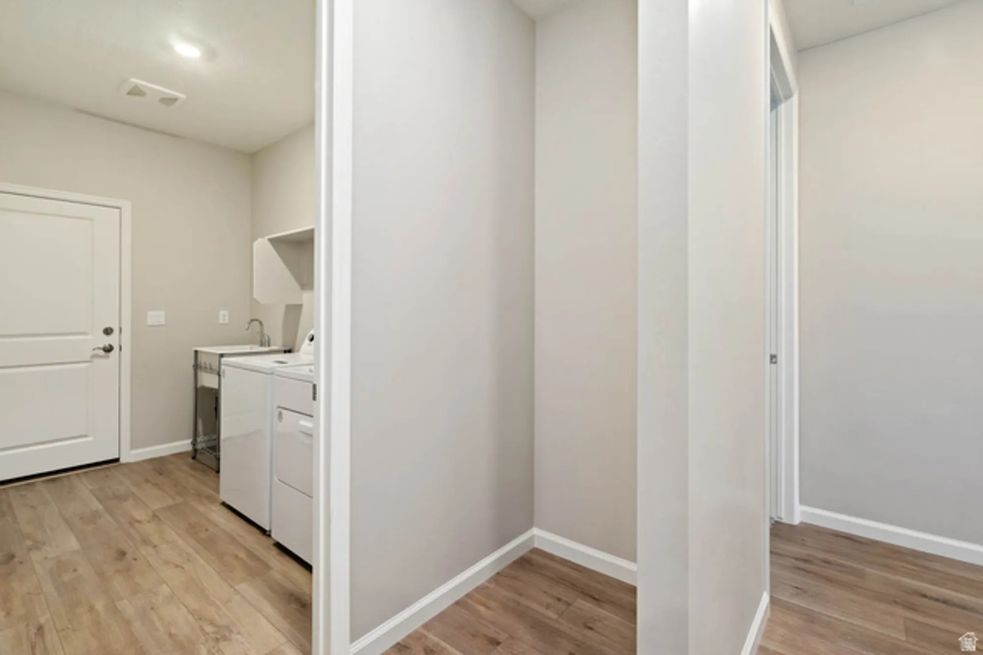 Property Slideshow image 13 of 24 | 11727 s willow walk dr # 597, South Jordan, UT, 84009