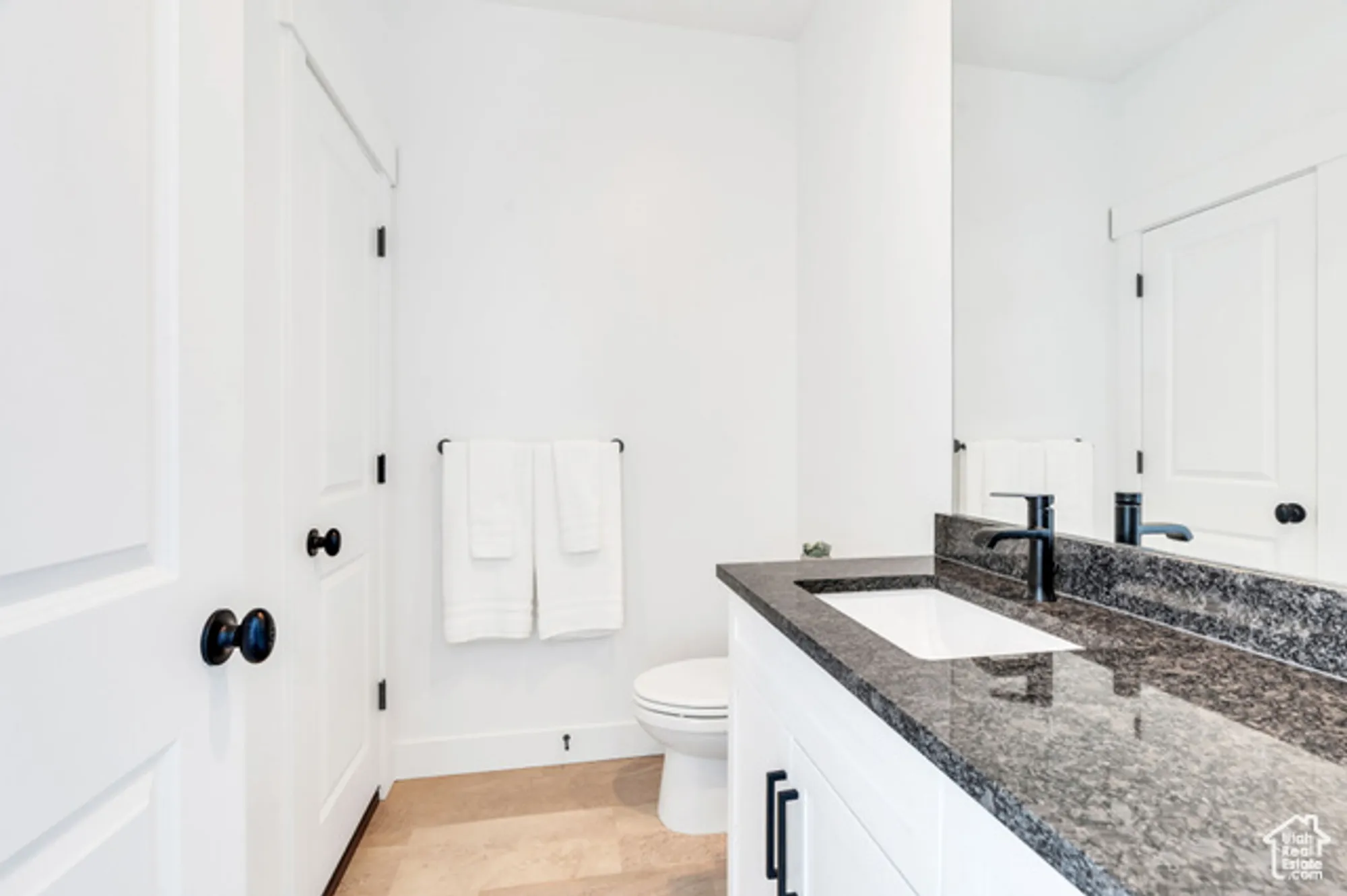 Property Slideshow image 19 of 40 | 11201 s freestone rd # 474, South Jordan, UT, 84009