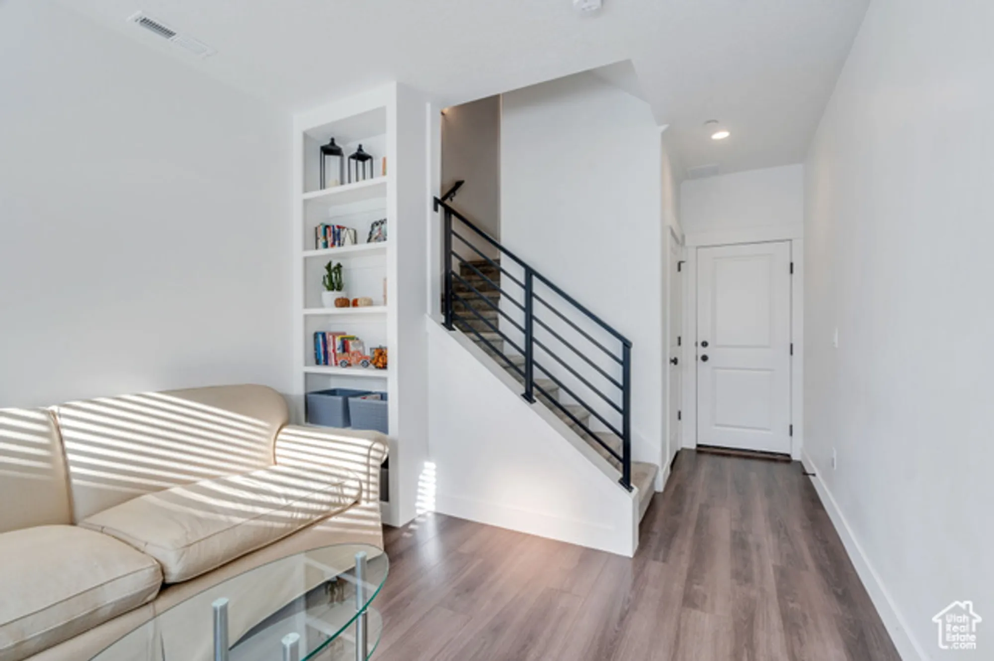 Property Slideshow image 4 of 40 | 11201 s freestone rd # 474, South Jordan, UT, 84009