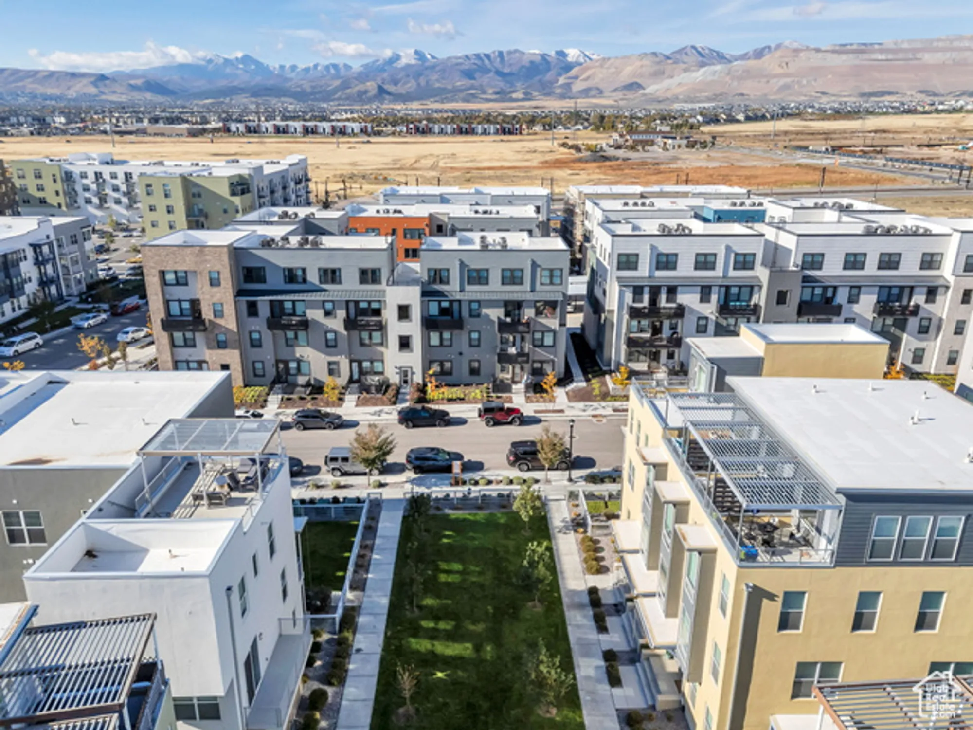 Property Slideshow image 30 of 40 | 11201 s freestone rd # 474, South Jordan, UT, 84009