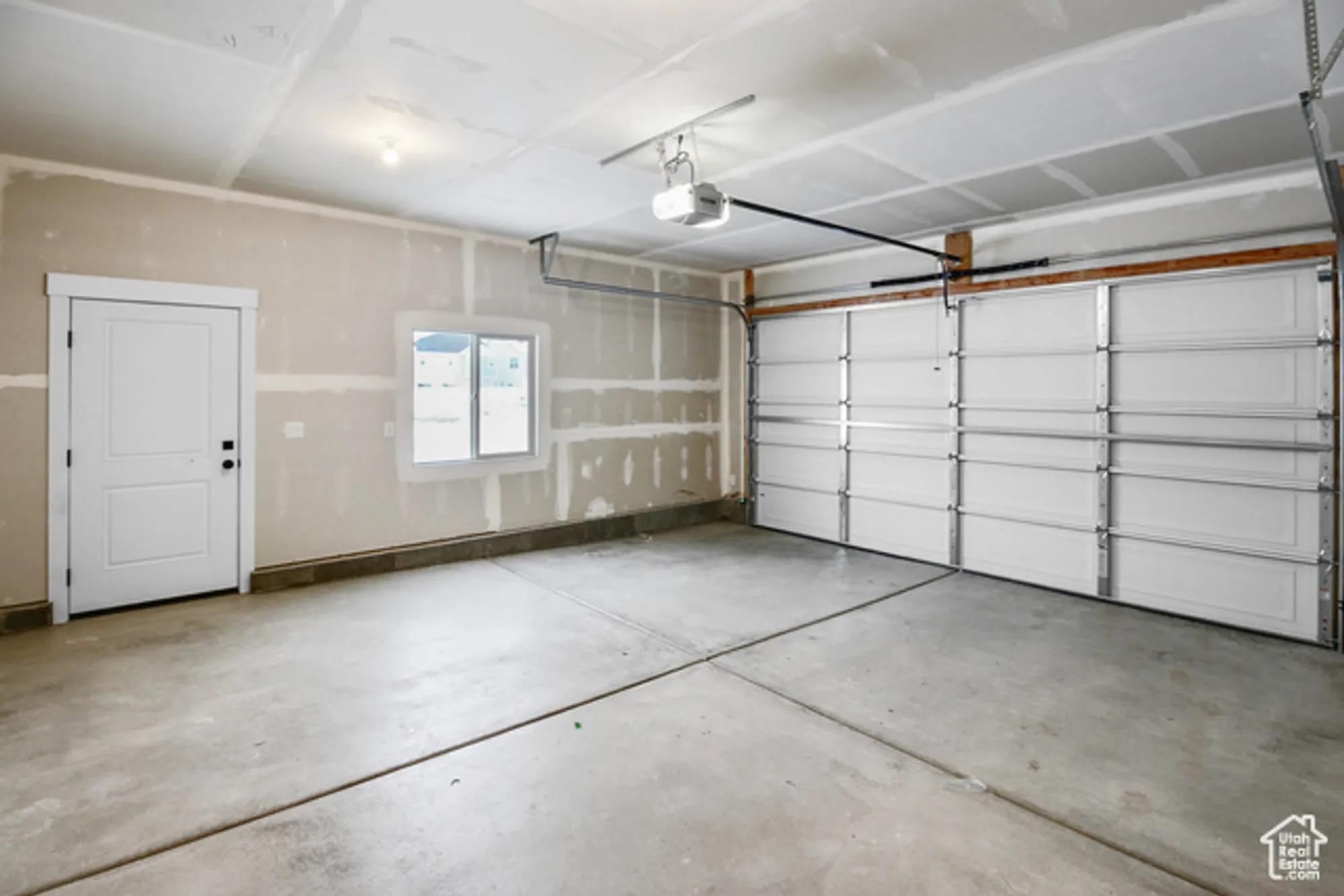 Property Slideshow image 11 of 11 | 867 n 930 w # 82, Tremonton, UT, 84337