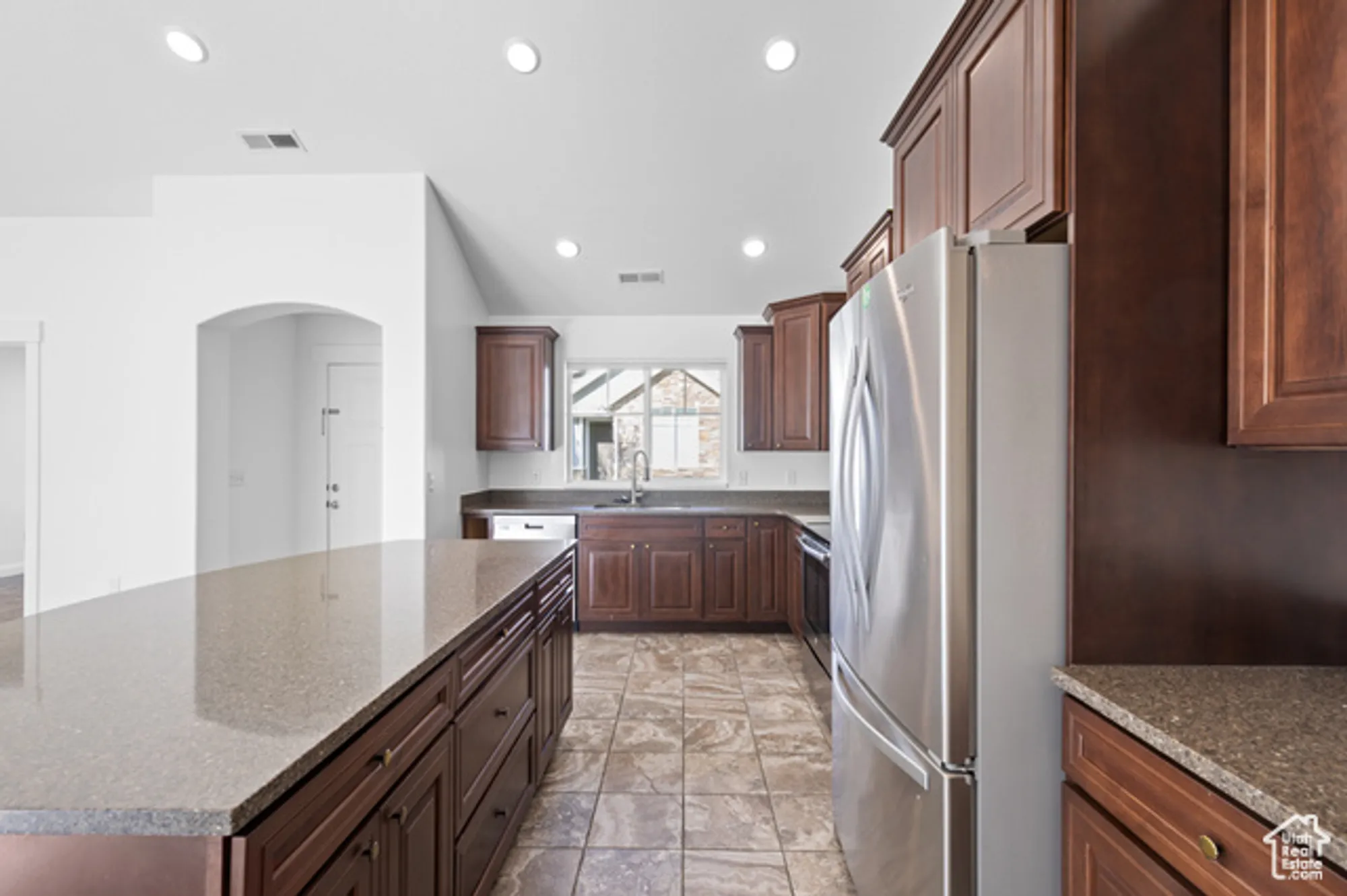 Property Slideshow image 8 of 42 | 192 s 840 d, Pleasant Grove, UT, 84062