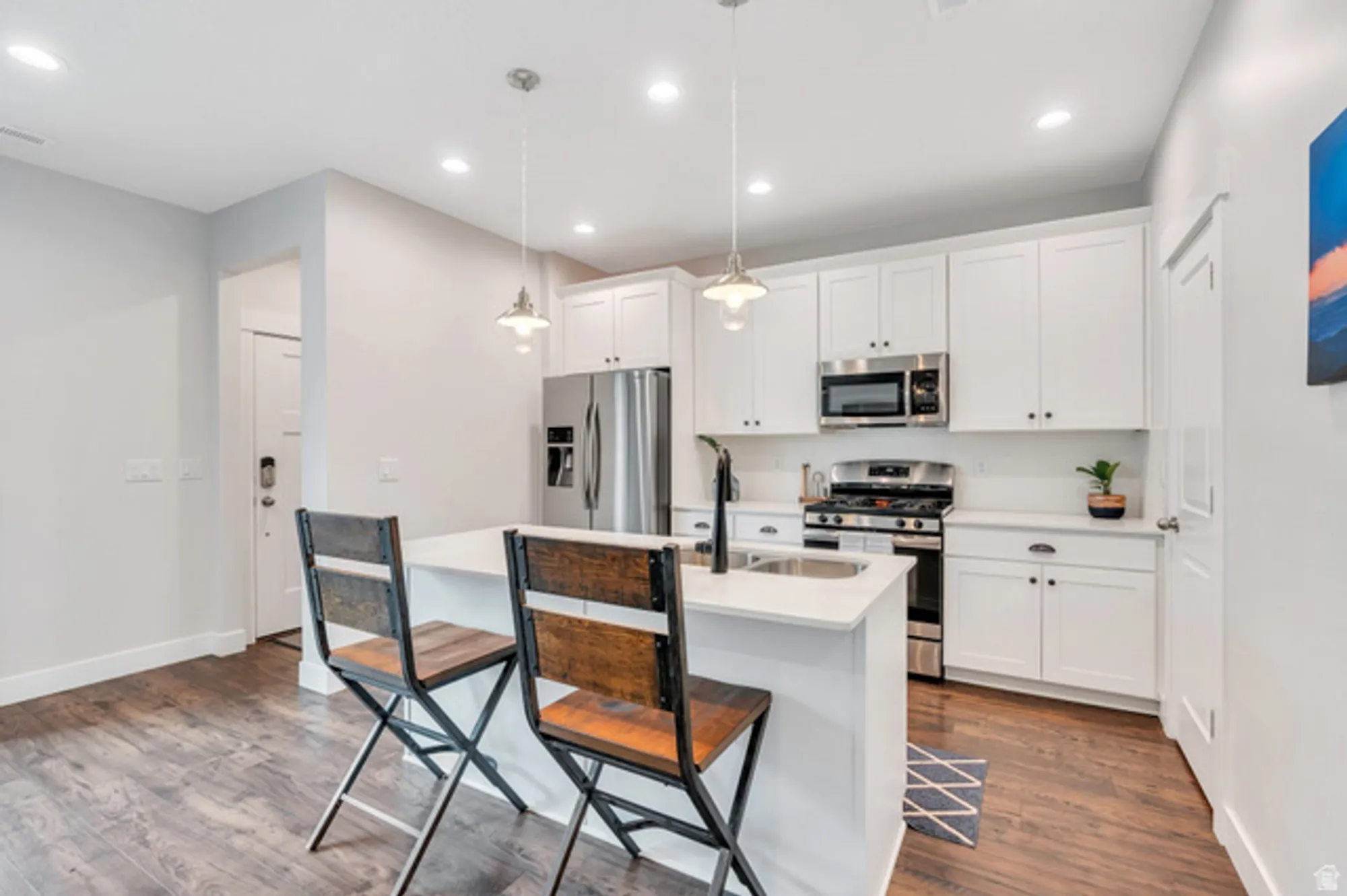 Property Slideshow image 5 of 27 | 6376 w sugarcane dr, South Jordan, UT, 84009