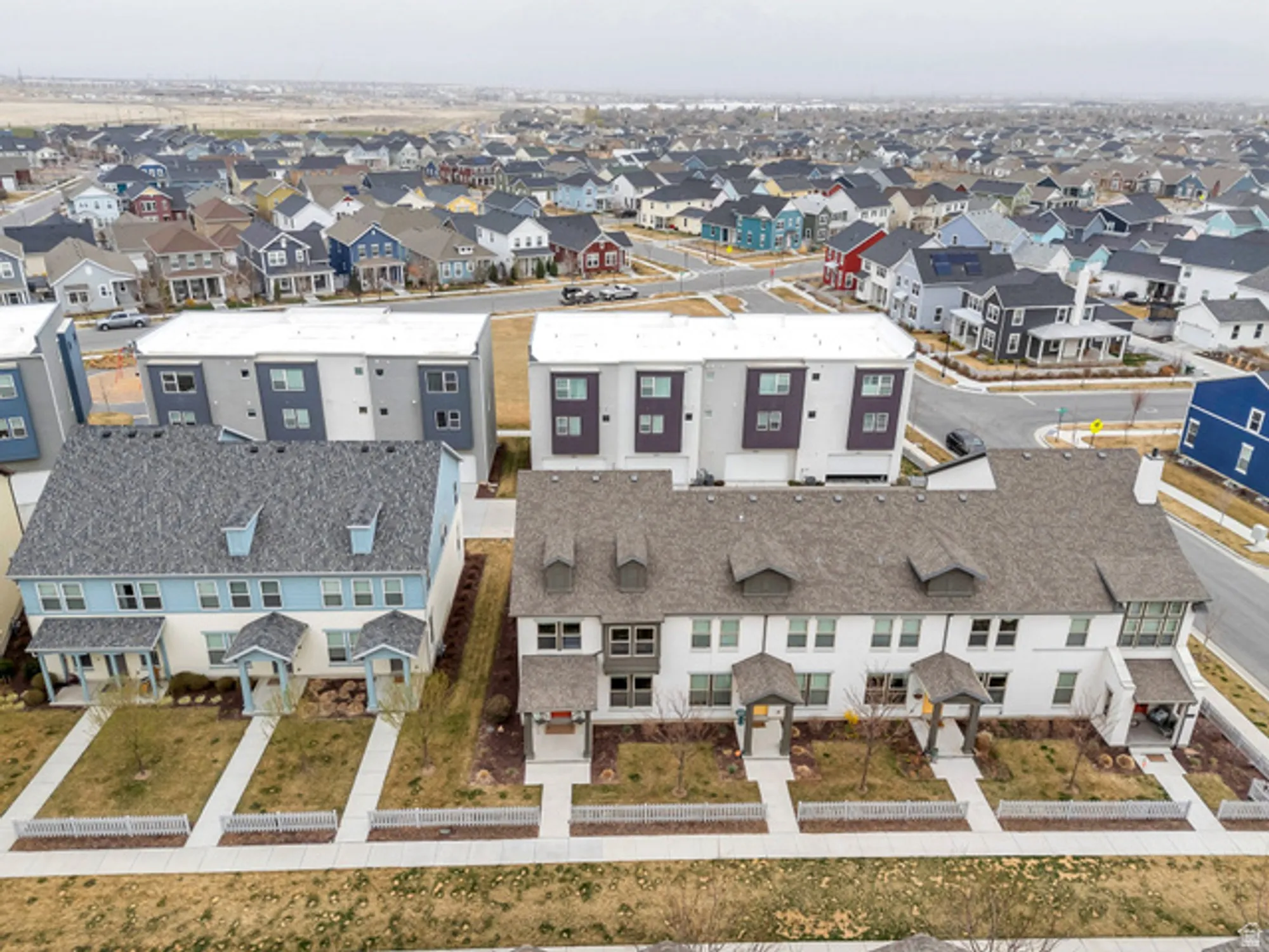 Property Slideshow image 22 of 27 | 6376 w sugarcane dr, South Jordan, UT, 84009