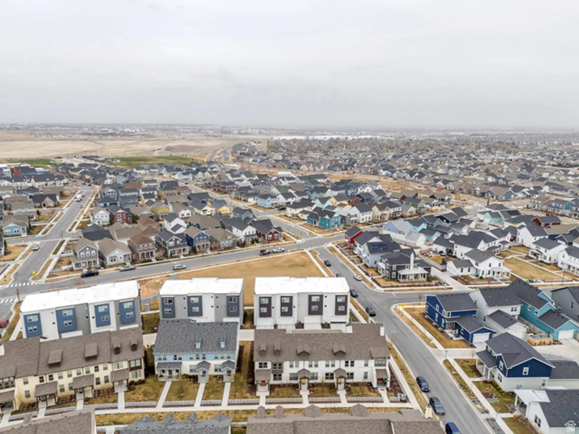 Property Slideshow image 24 of 27 | 6376 w sugarcane dr, South Jordan, UT, 84009