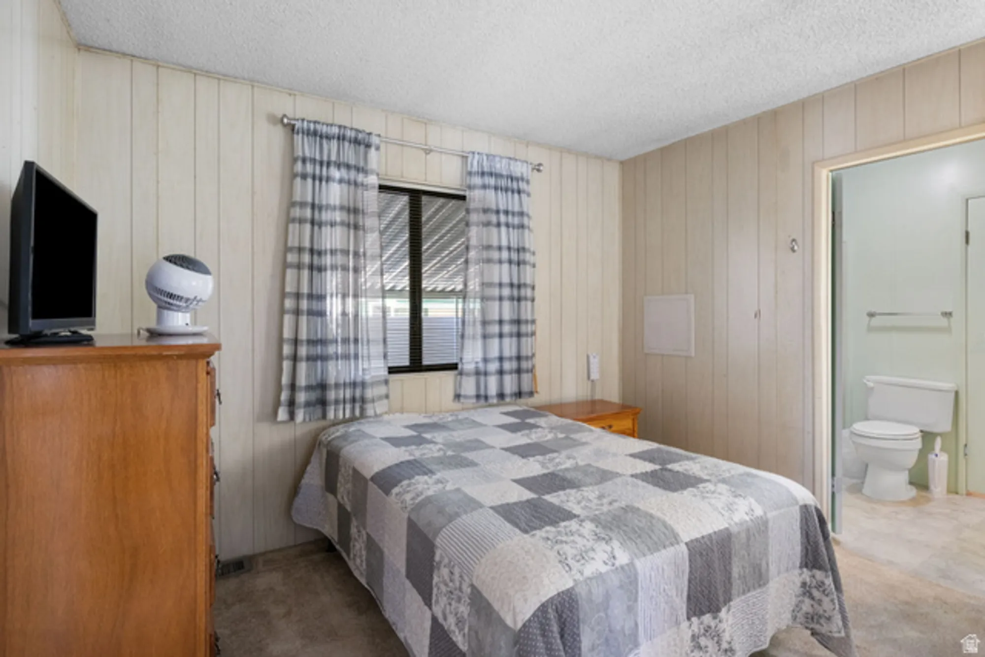 Property Slideshow image 27 of 48 | 27 w evening star way, Sandy, UT, 84070