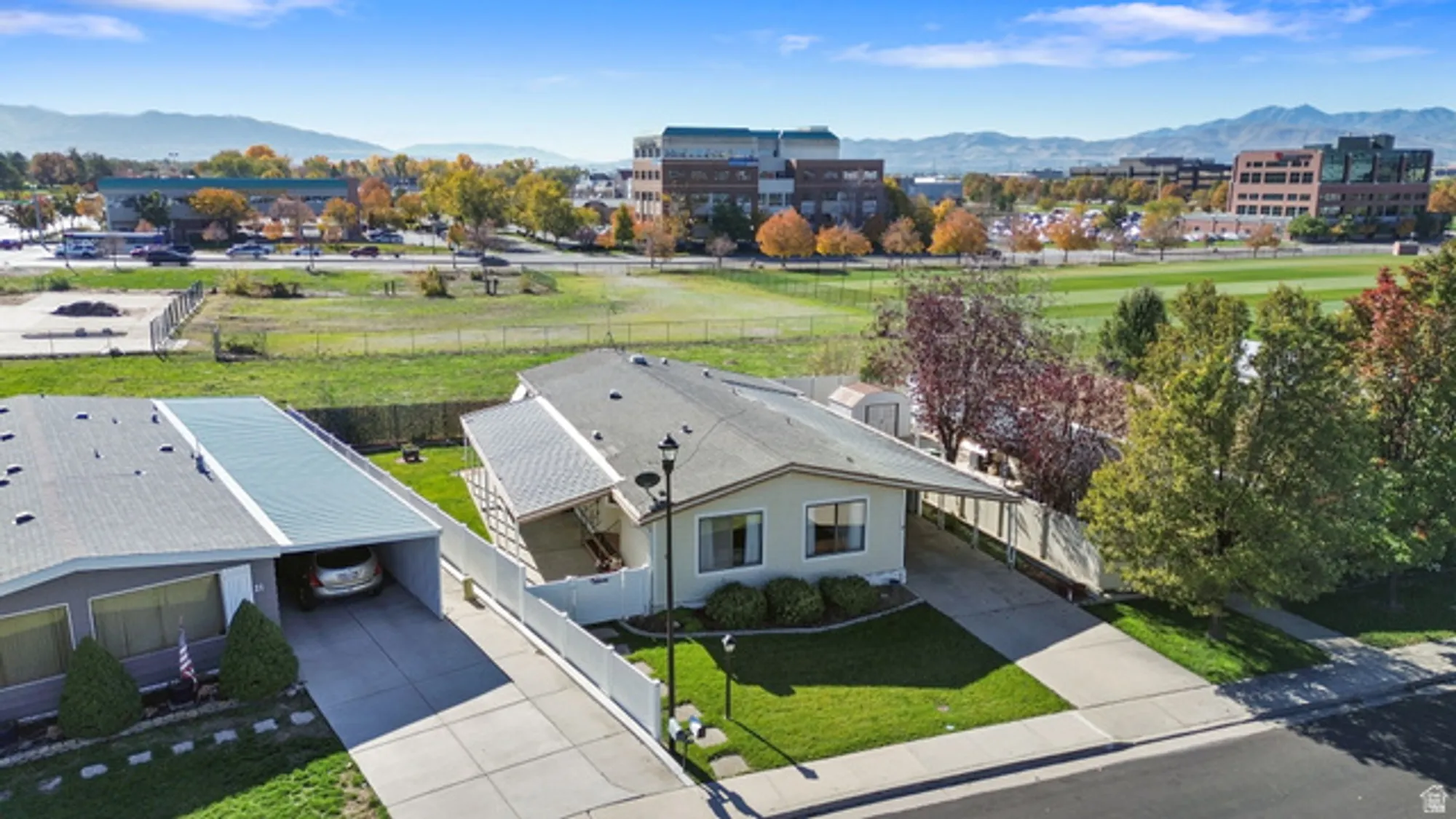 Property Slideshow image 38 of 48 | 27 w evening star way, Sandy, UT, 84070