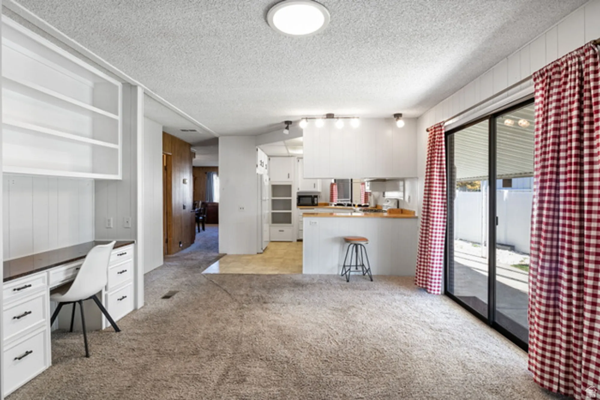 Property Slideshow image 19 of 48 | 27 w evening star way, Sandy, UT, 84070