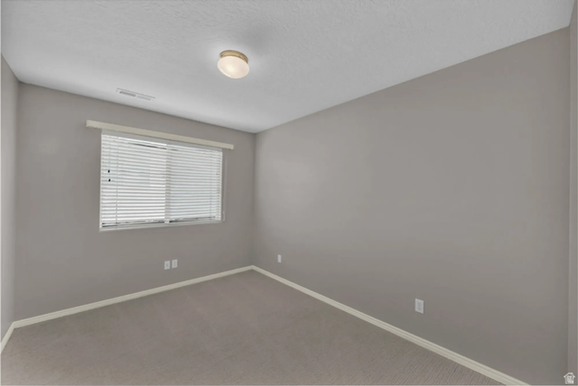 Property Slideshow image 14 of 25 | 39 n valley view dr 49, St George, UT, 84770