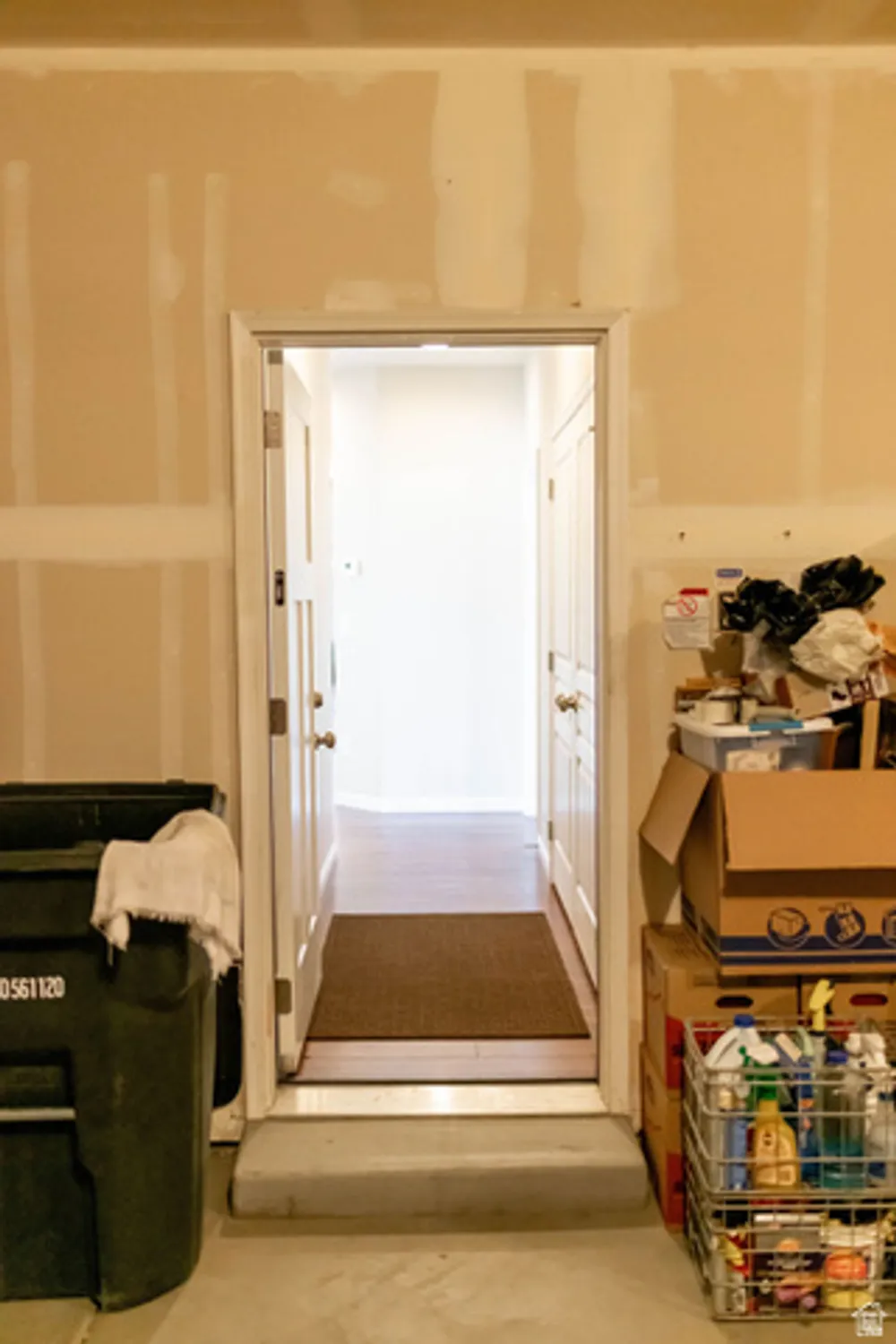 Property Slideshow image 42 of 44 | 10942 s kestrel rise rd, South Jordan, UT, 84009