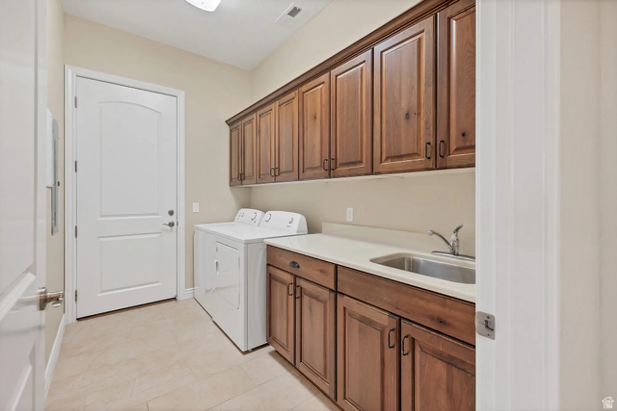 Property Slideshow image 39 of 50 | 2109 vision point cir # 1037, St George, UT, 84790