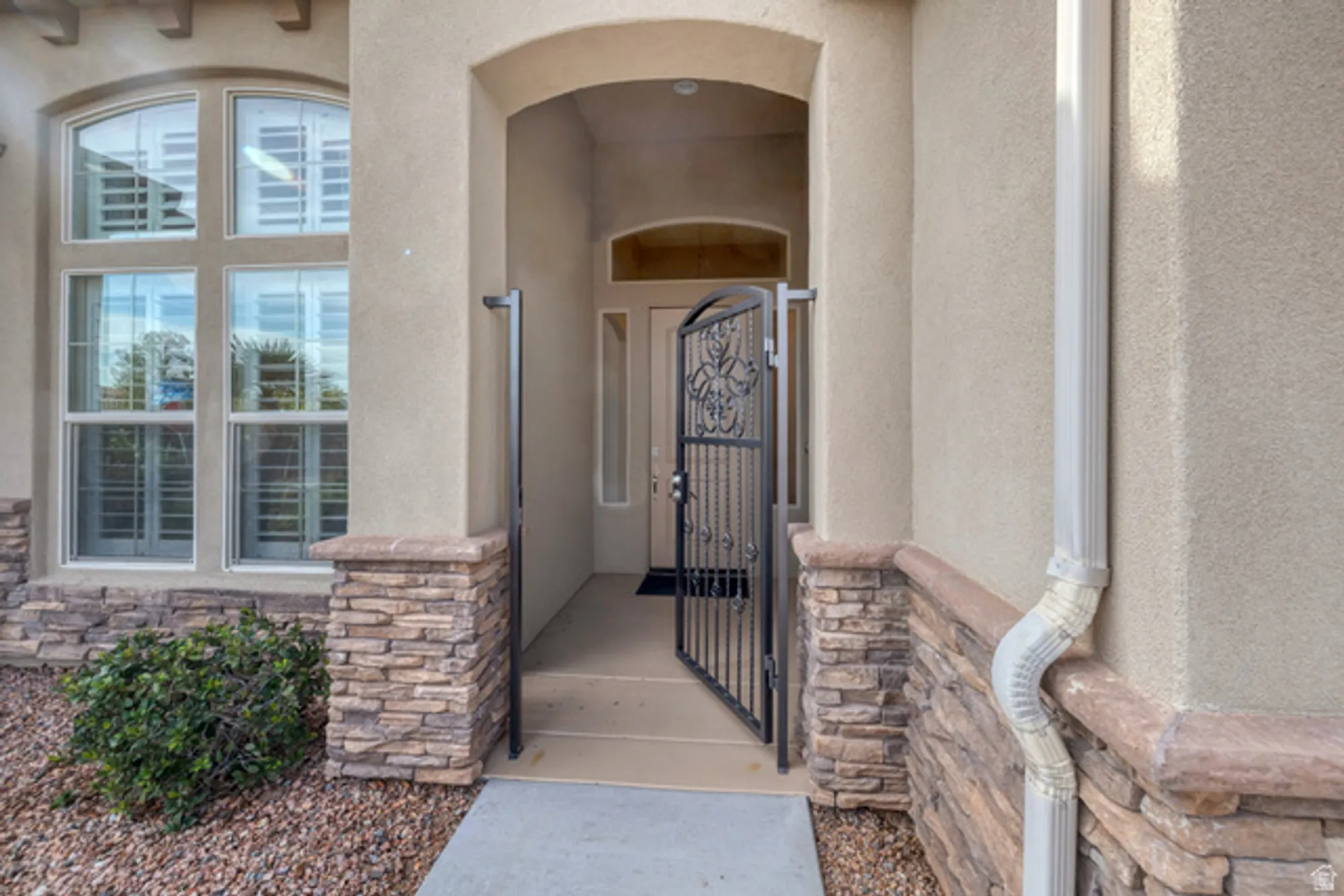 Property Slideshow image 8 of 50 | 2109 vision point cir # 1037, St George, UT, 84790