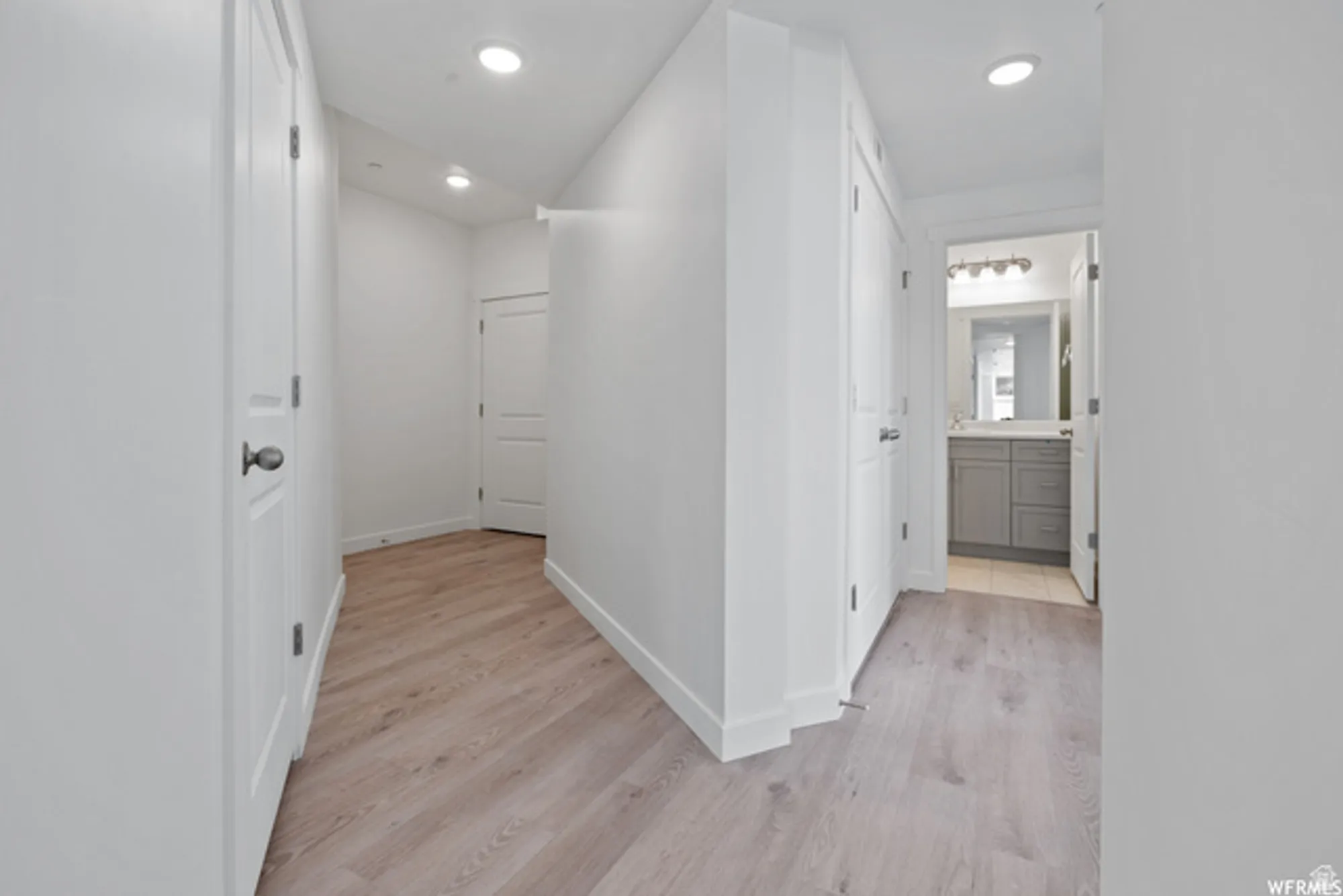 Property Slideshow image 14 of 40 | 5263 w reventon dr # 103, South Jordan, UT, 84009