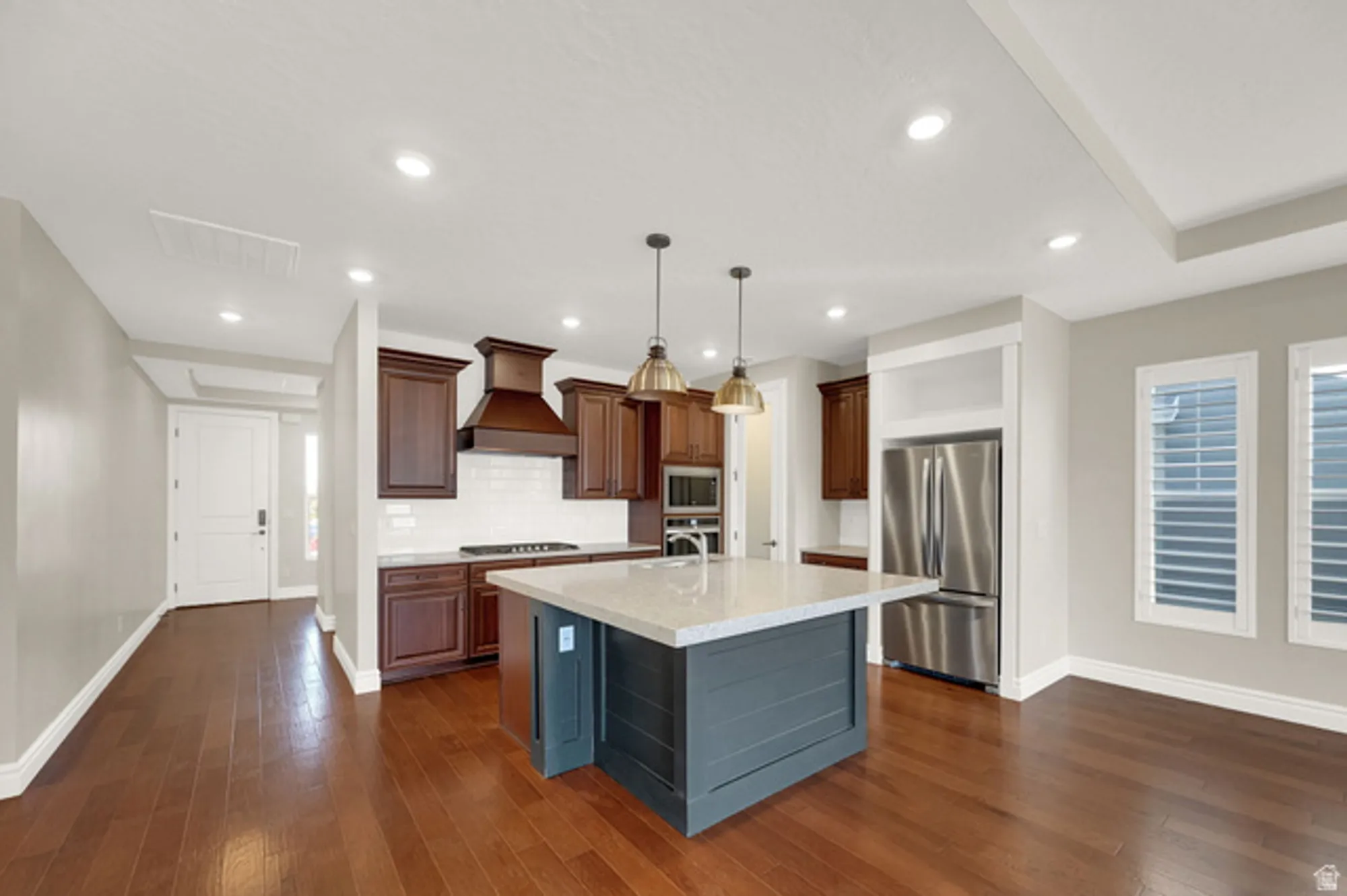 Property Slideshow image 4 of 28 | 6093 w stone mount way, South Jordan, UT, 84009