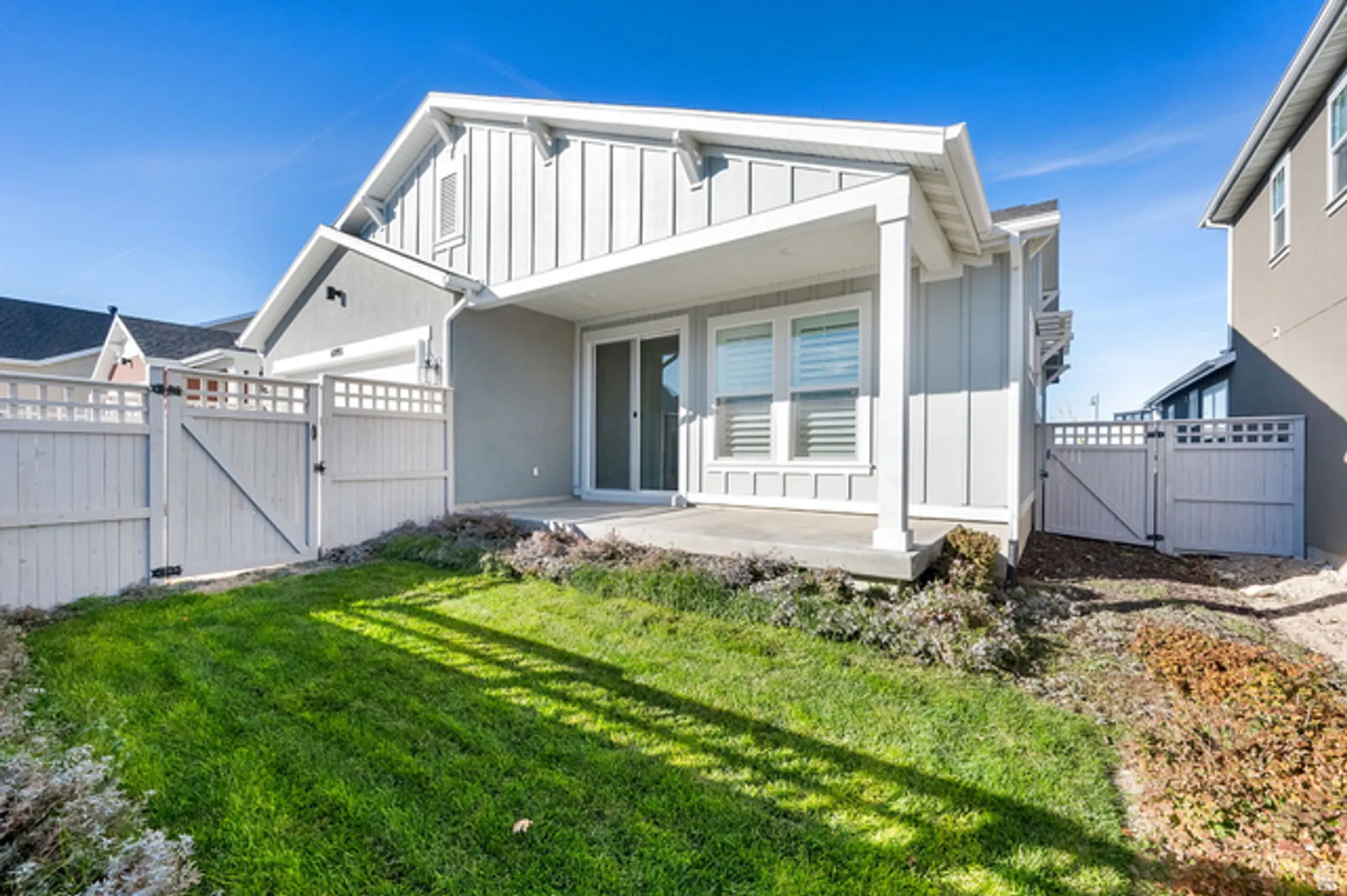 Property Slideshow image 21 of 28 | 6093 w stone mount way, South Jordan, UT, 84009