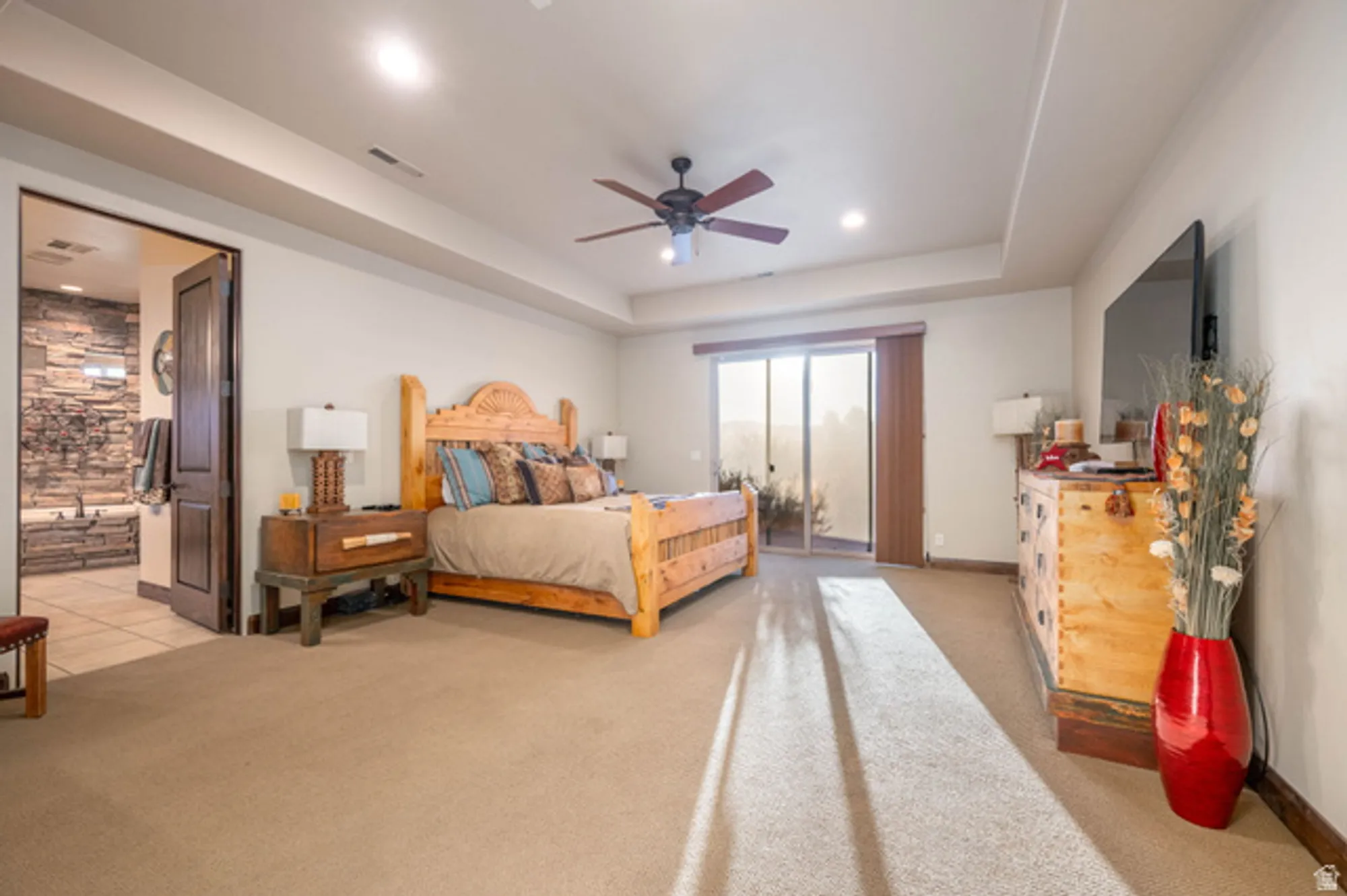 Property Slideshow image 23 of 48 | 2226 w lomaki cir, St George, UT, 84770