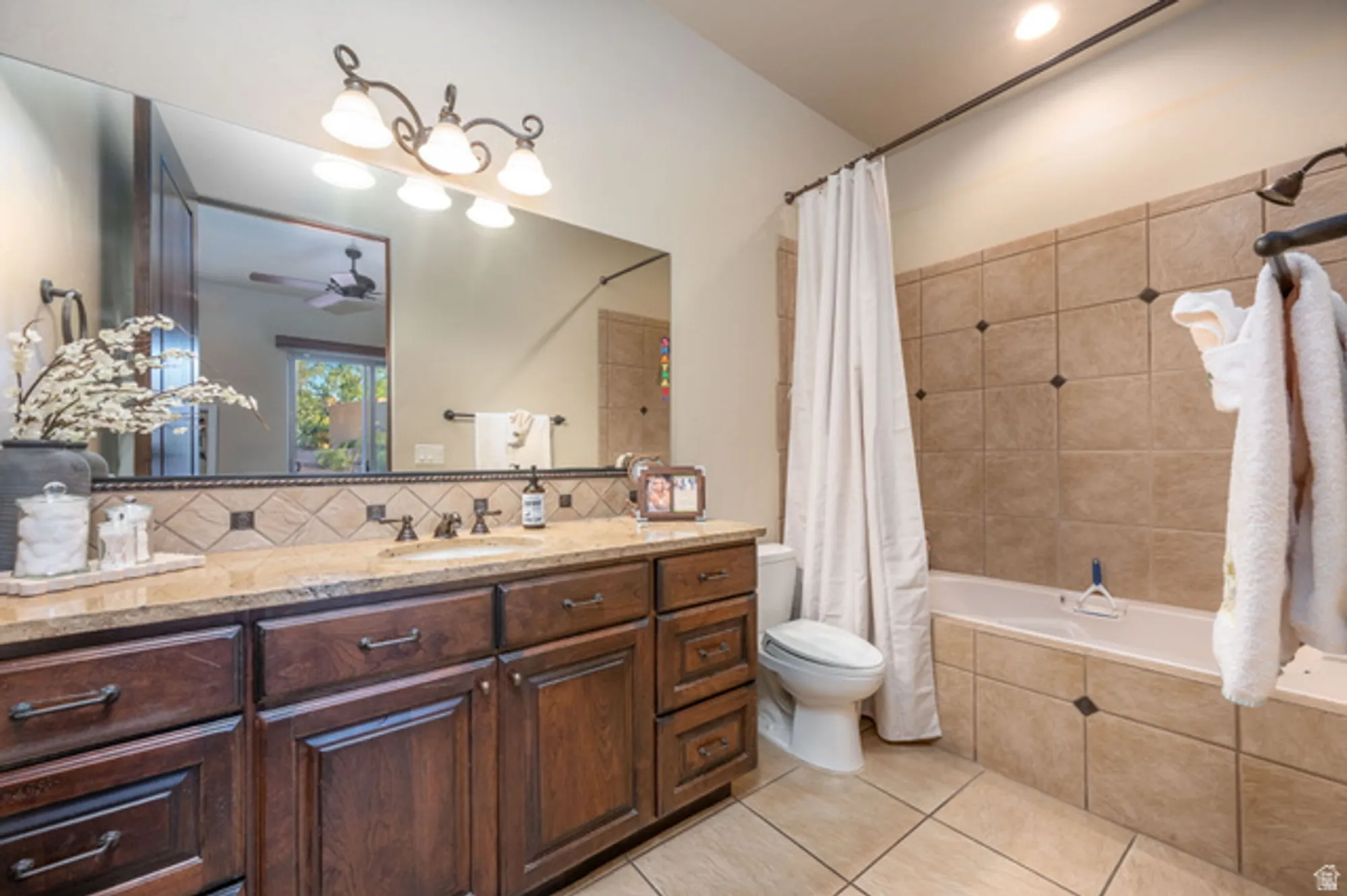 Property Slideshow image 28 of 48 | 2226 w lomaki cir, St George, UT, 84770