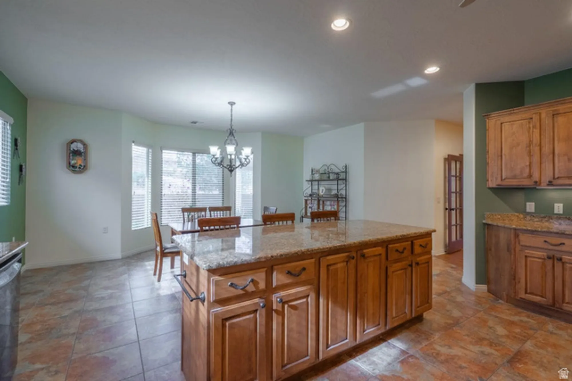 Property Slideshow image 19 of 82 | 4888 s bonita bay dr, St George, UT, 84790