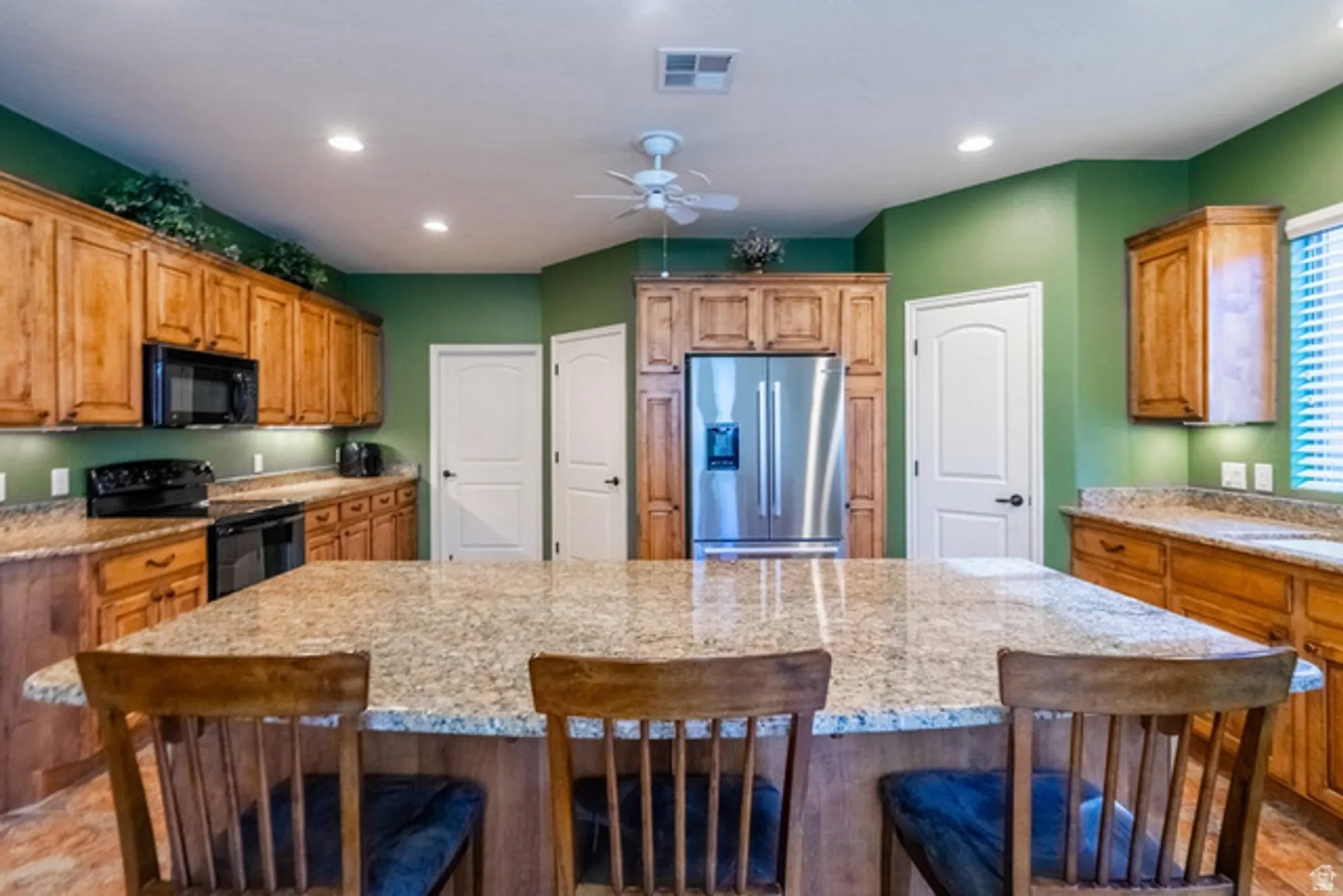Property Slideshow image 17 of 82 | 4888 s bonita bay dr, St George, UT, 84790