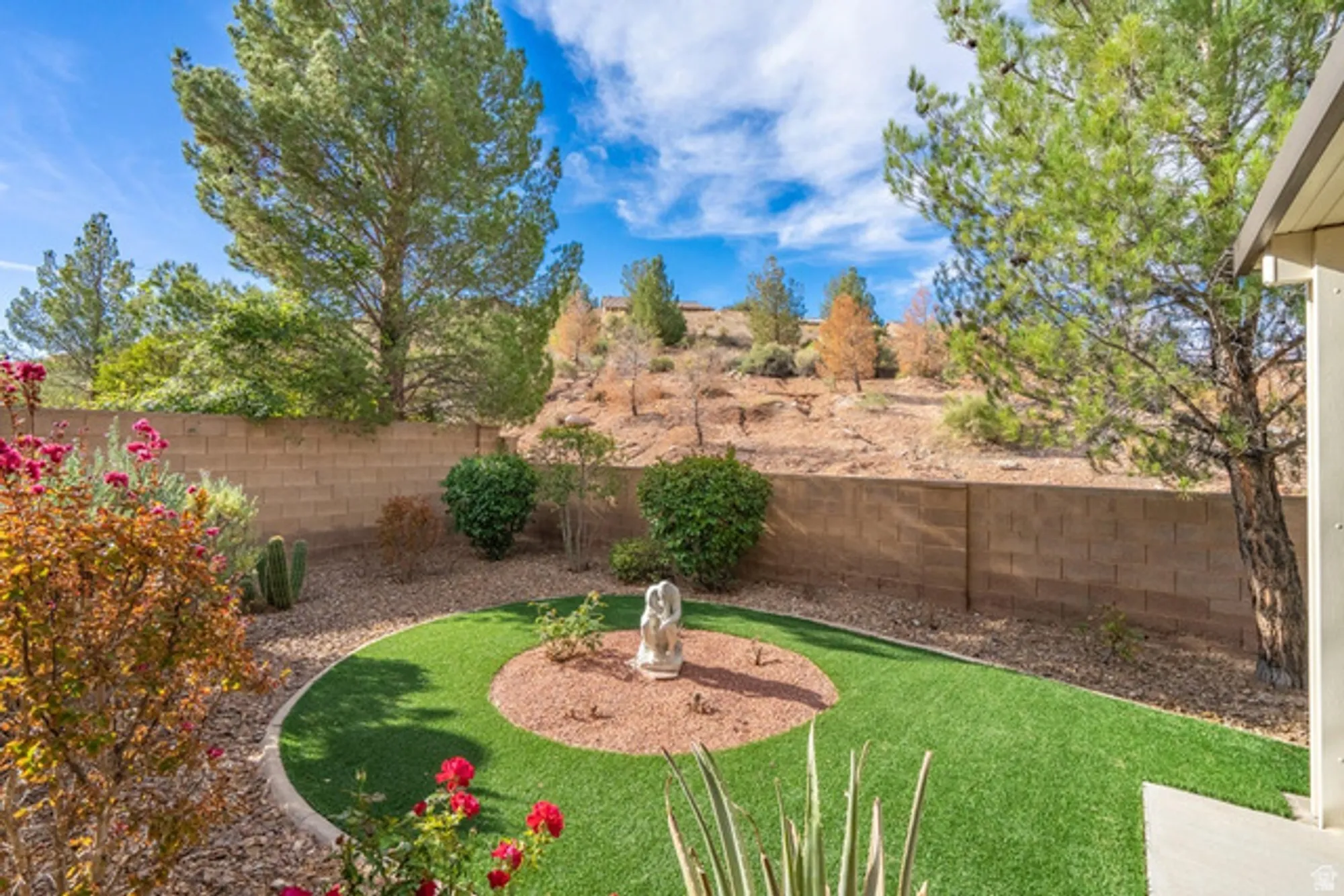 Property Slideshow image 48 of 82 | 4888 s bonita bay dr, St George, UT, 84790