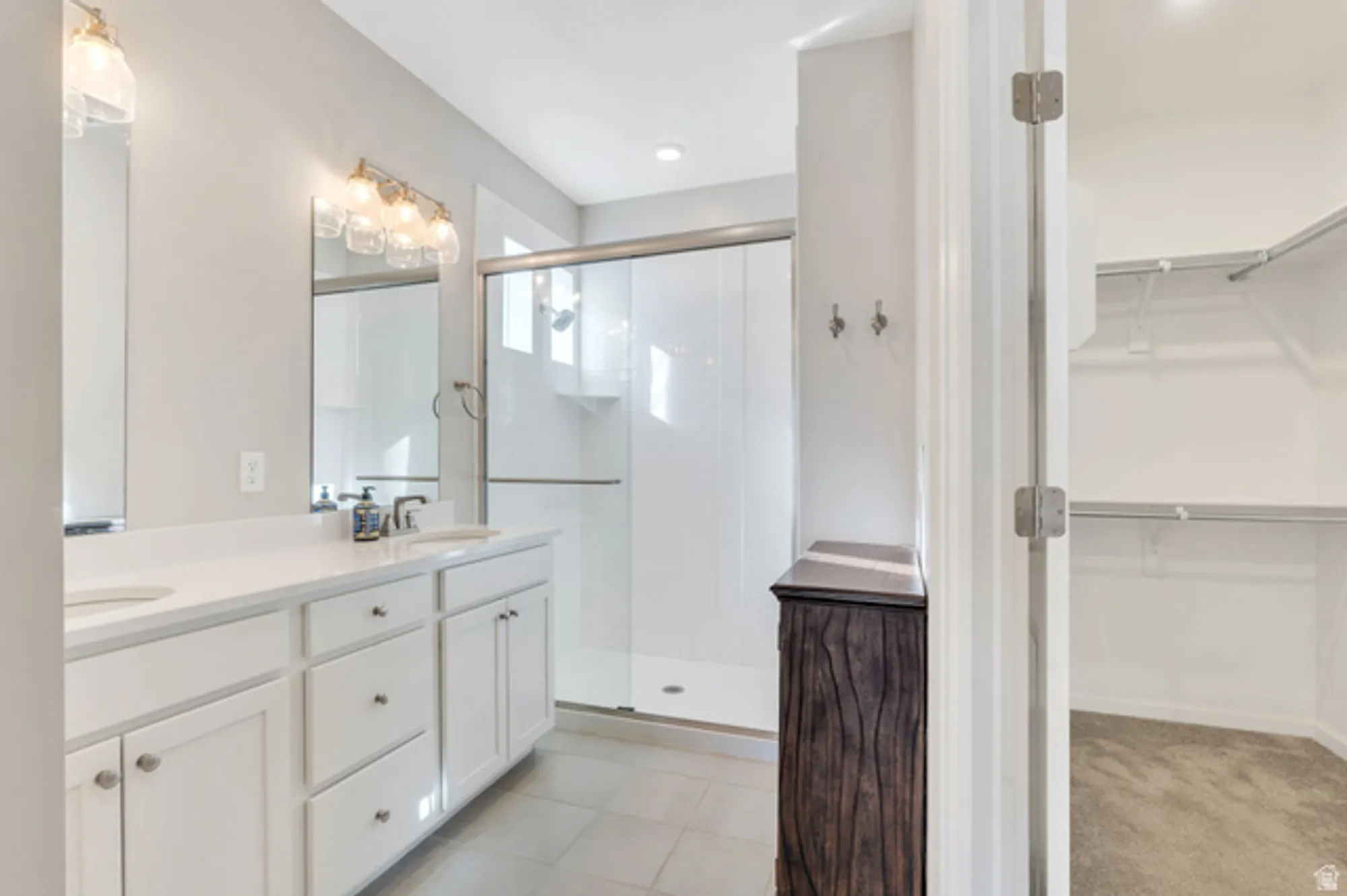 Property Slideshow image 14 of 39 | 11721 s gannet way, South Jordan, UT, 84009