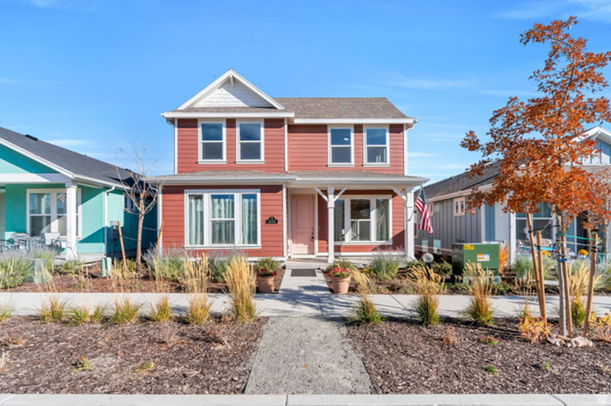 Property Slideshow image 2 of 39 | 11721 s gannet way, South Jordan, UT, 84009