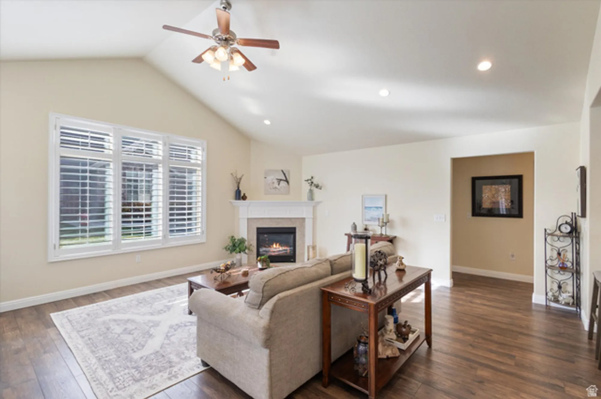 Property Slideshow image 17 of 48 | 9223 s 1870 d, West Jordan, UT, 84088