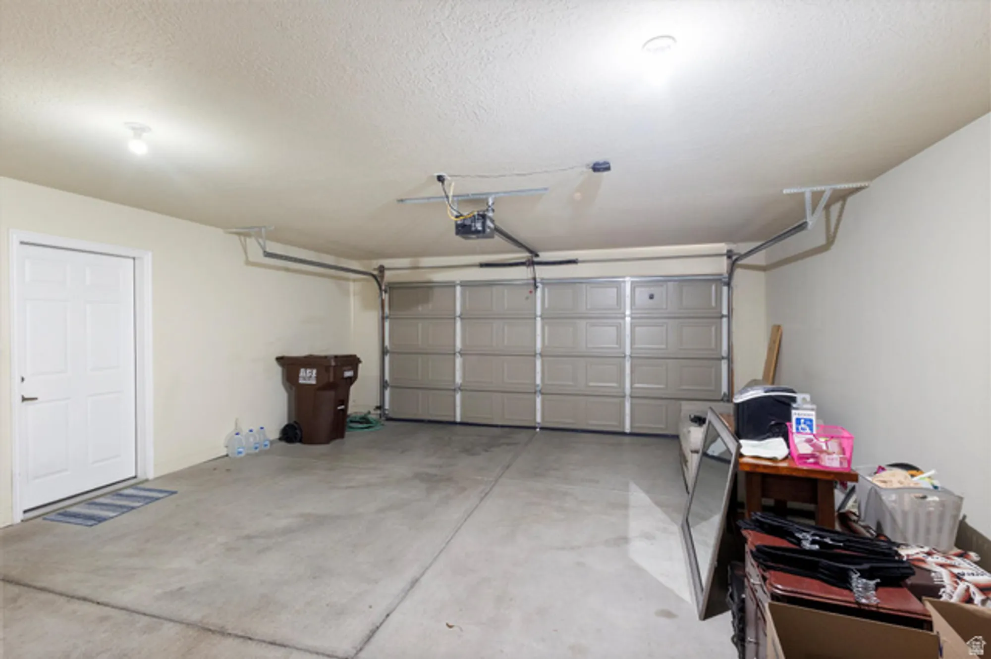 Property Slideshow image 6 of 48 | 9223 s 1870 d, West Jordan, UT, 84088