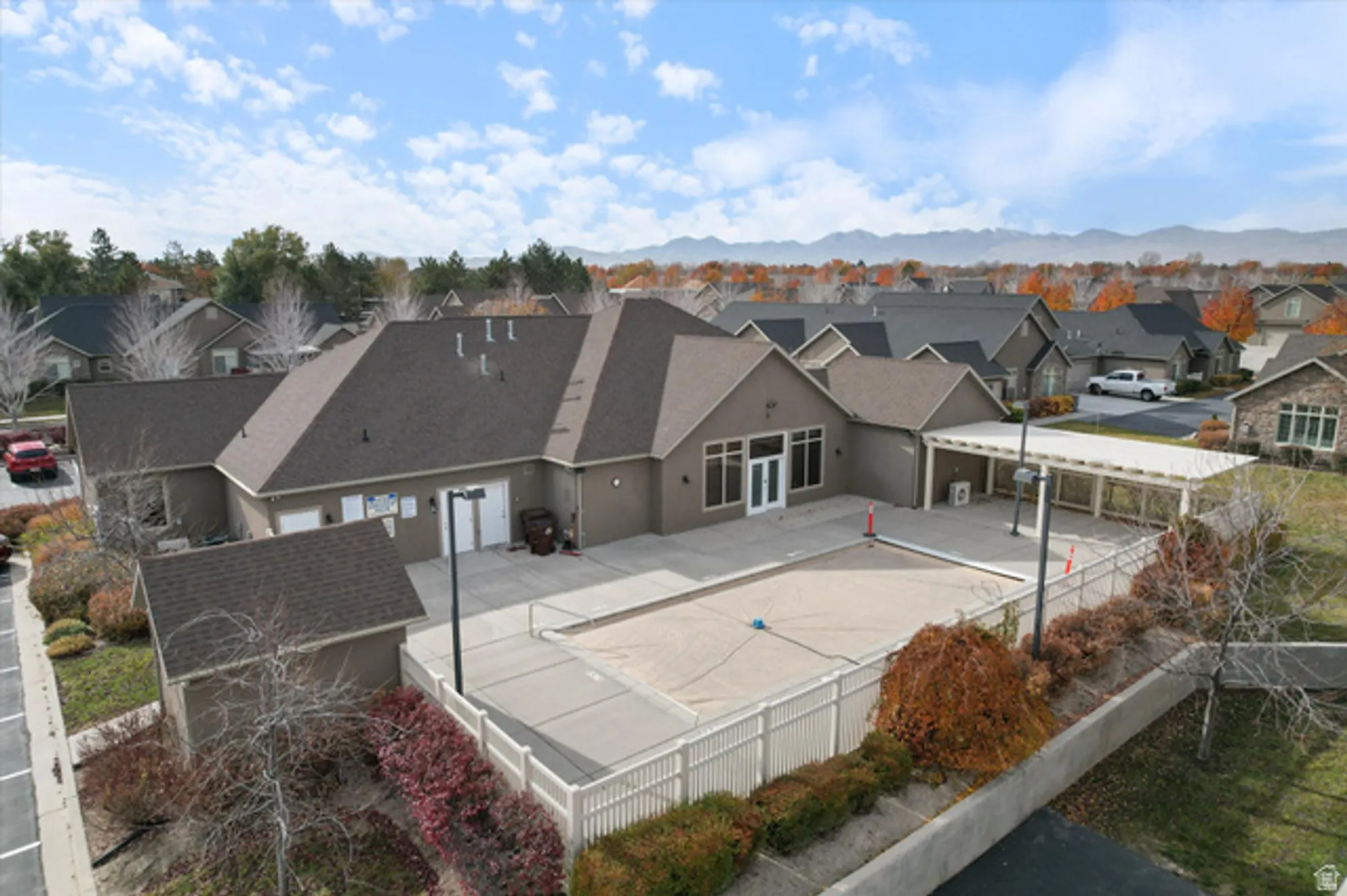 Property Slideshow image 35 of 48 | 9223 s 1870 d, West Jordan, UT, 84088