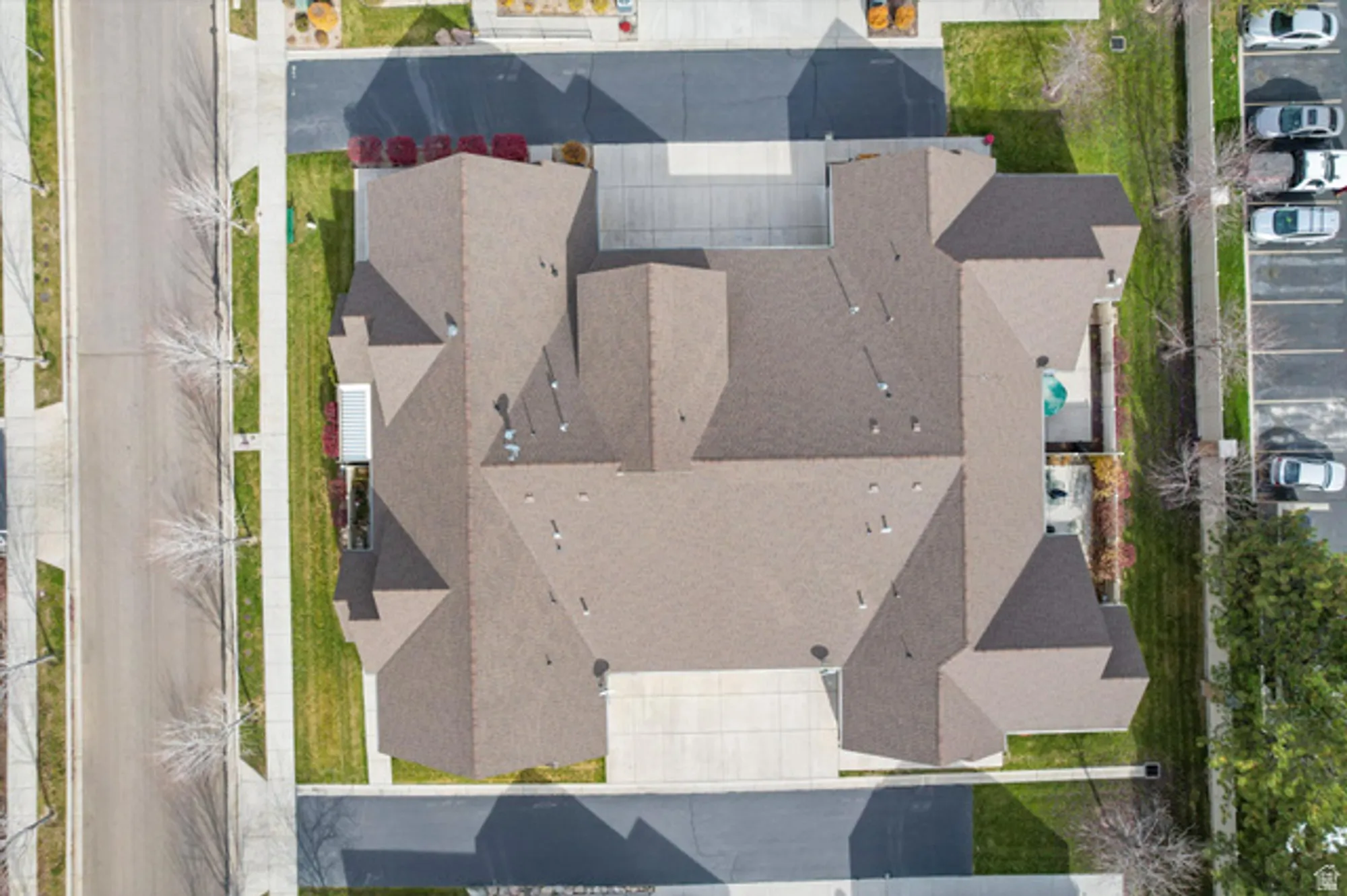 Property Slideshow image 40 of 48 | 9223 s 1870 d, West Jordan, UT, 84088