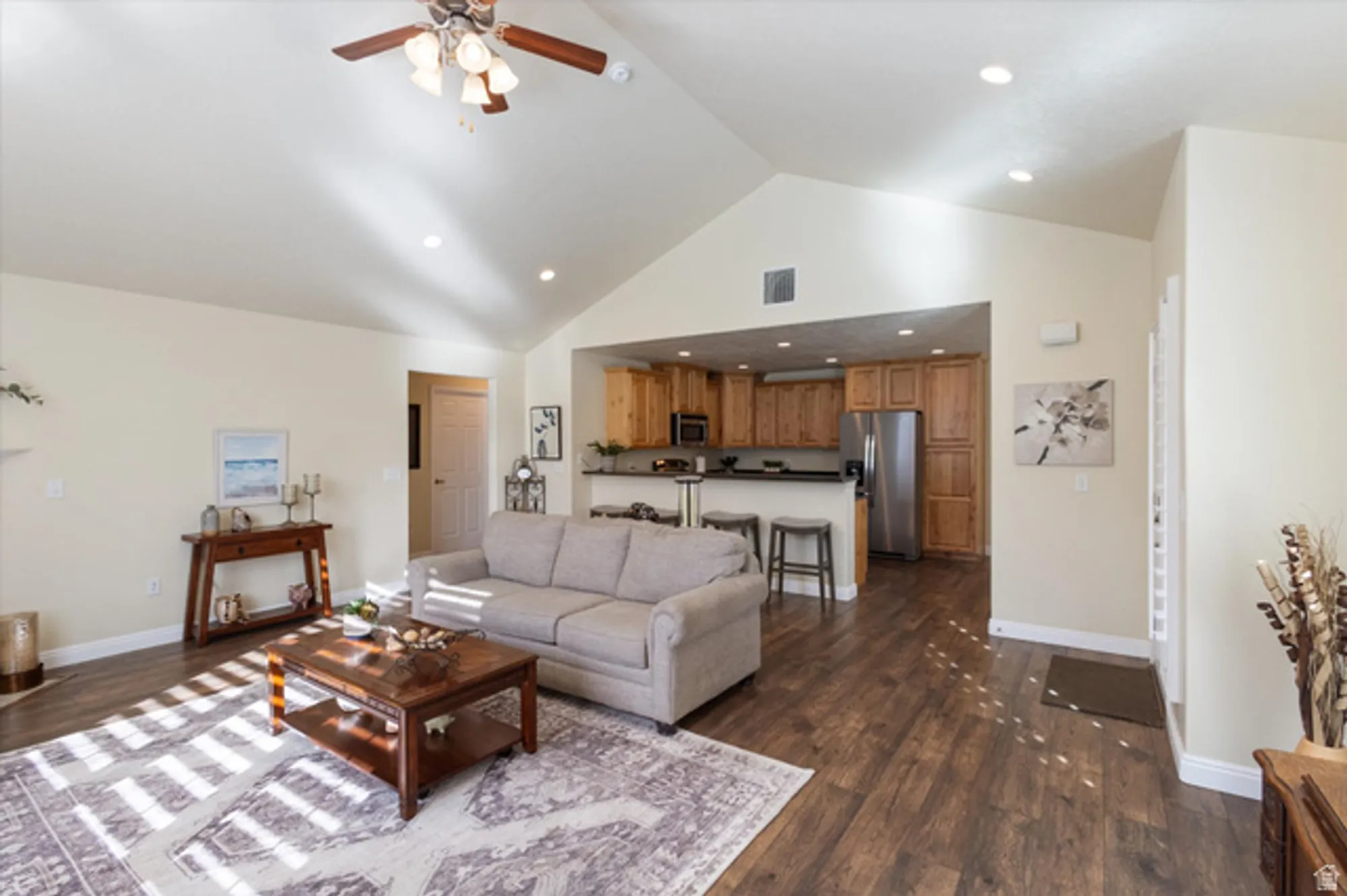 Property Slideshow image 18 of 48 | 9223 s 1870 d, West Jordan, UT, 84088