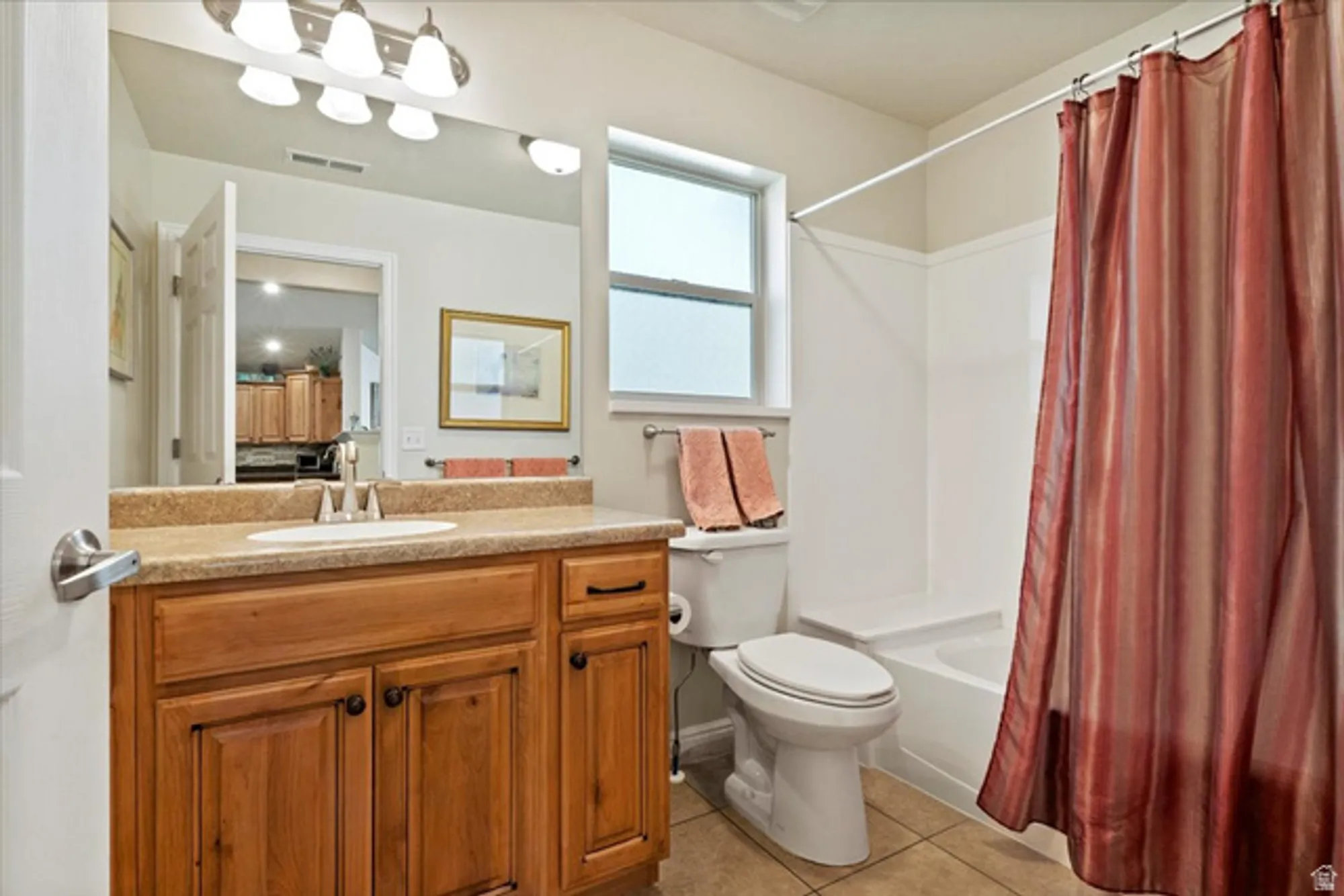 Property Slideshow image 17 of 20 | 9252 s 2040 d, West Jordan, UT, 84088