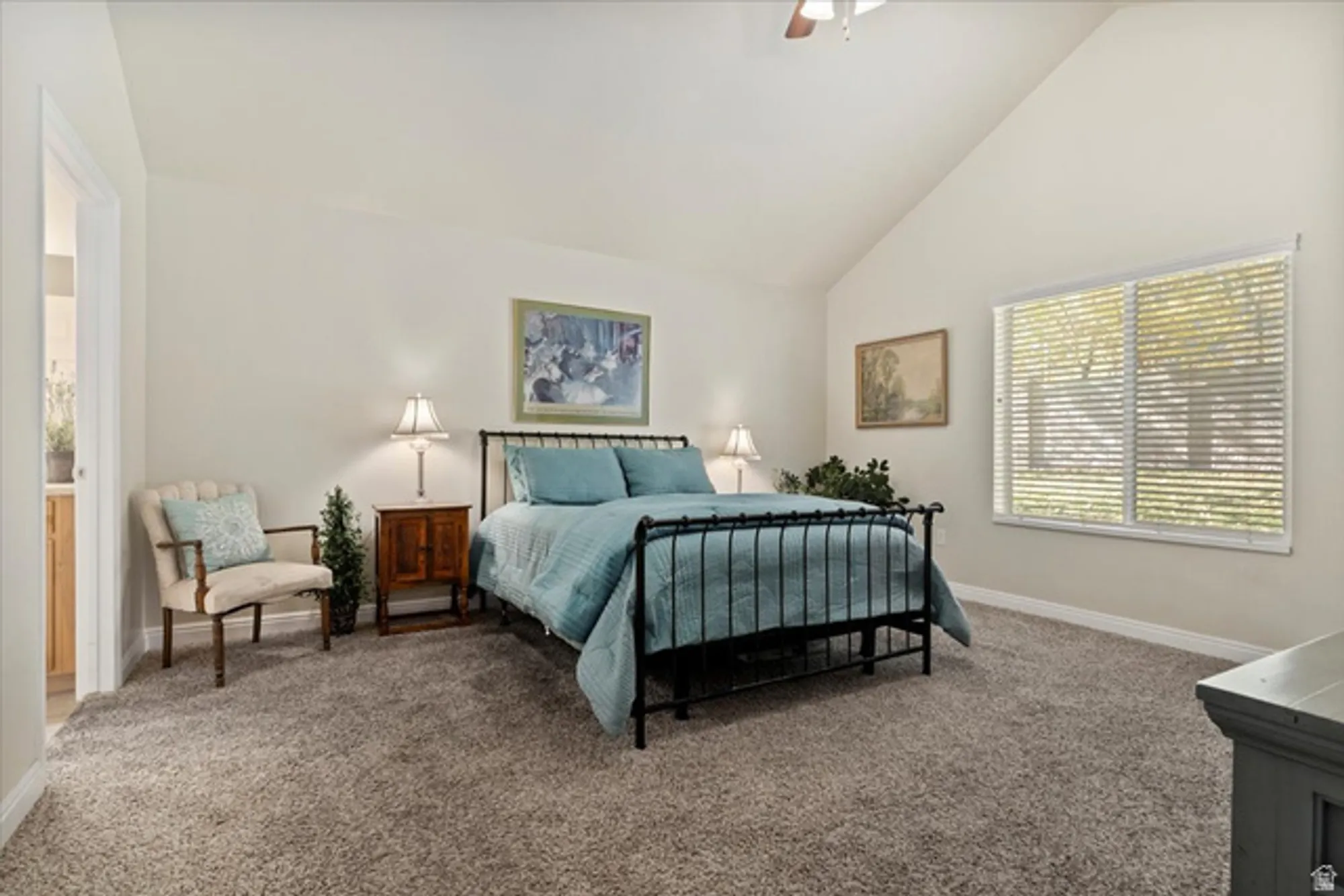 Property Slideshow image 12 of 20 | 9252 s 2040 d, West Jordan, UT, 84088
