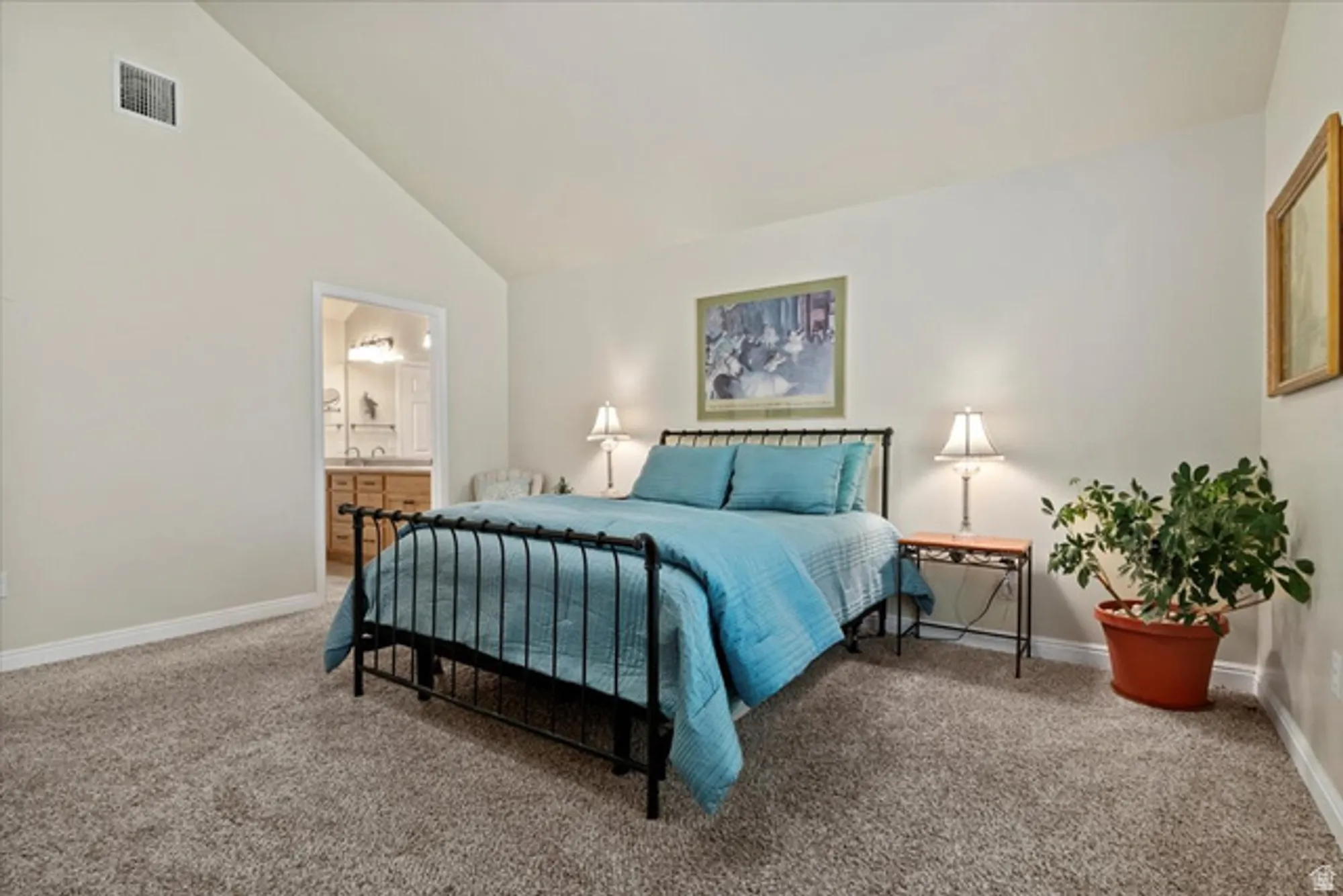 Property Slideshow image 13 of 20 | 9252 s 2040 d, West Jordan, UT, 84088