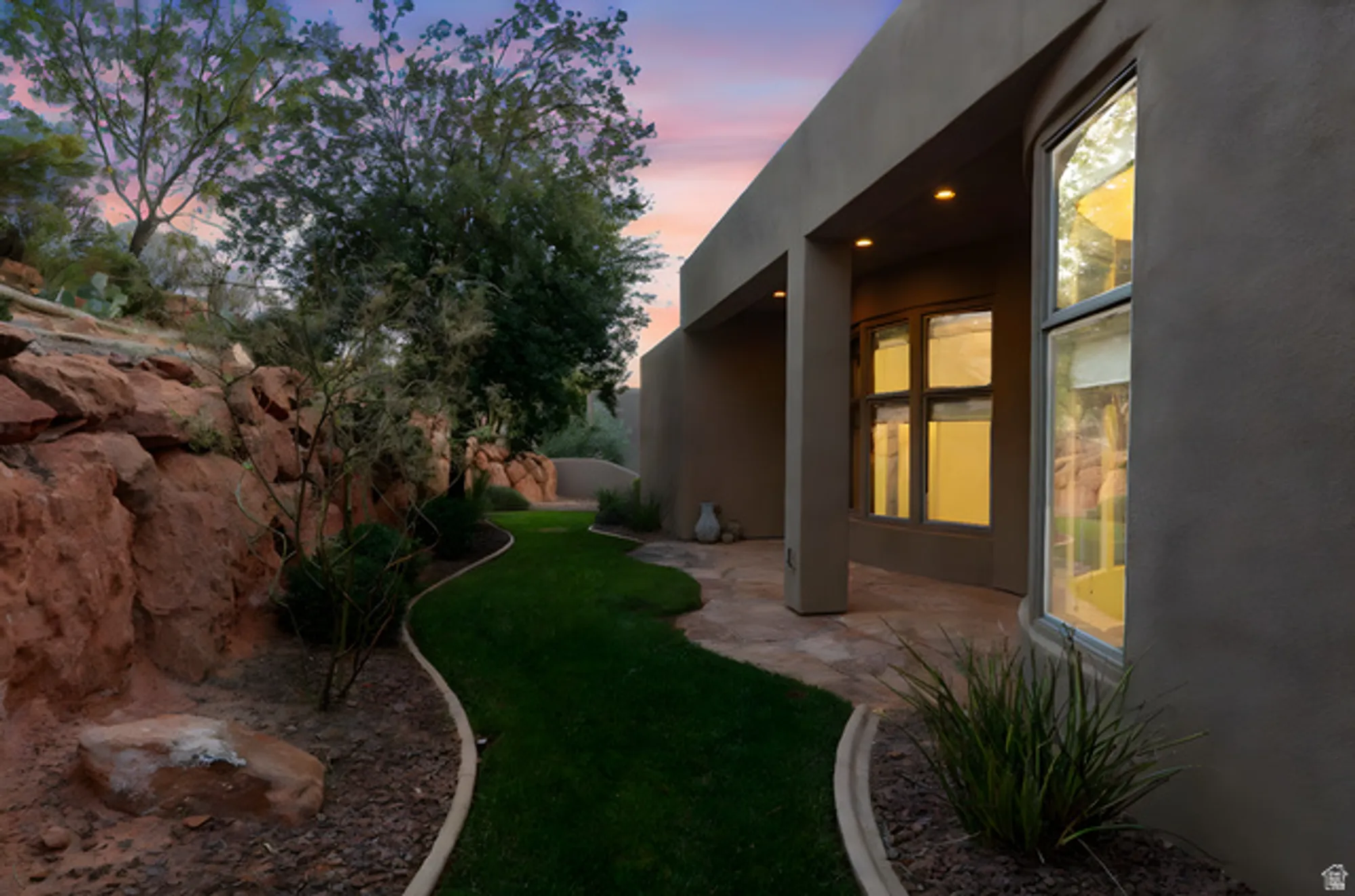 Property Slideshow image 35 of 50 | 3052 n snow canyon pkwy unit 114, St George, UT, 84770